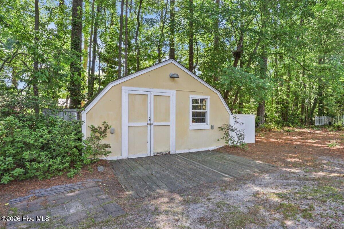 209 Myrtle Road Property Photo 8