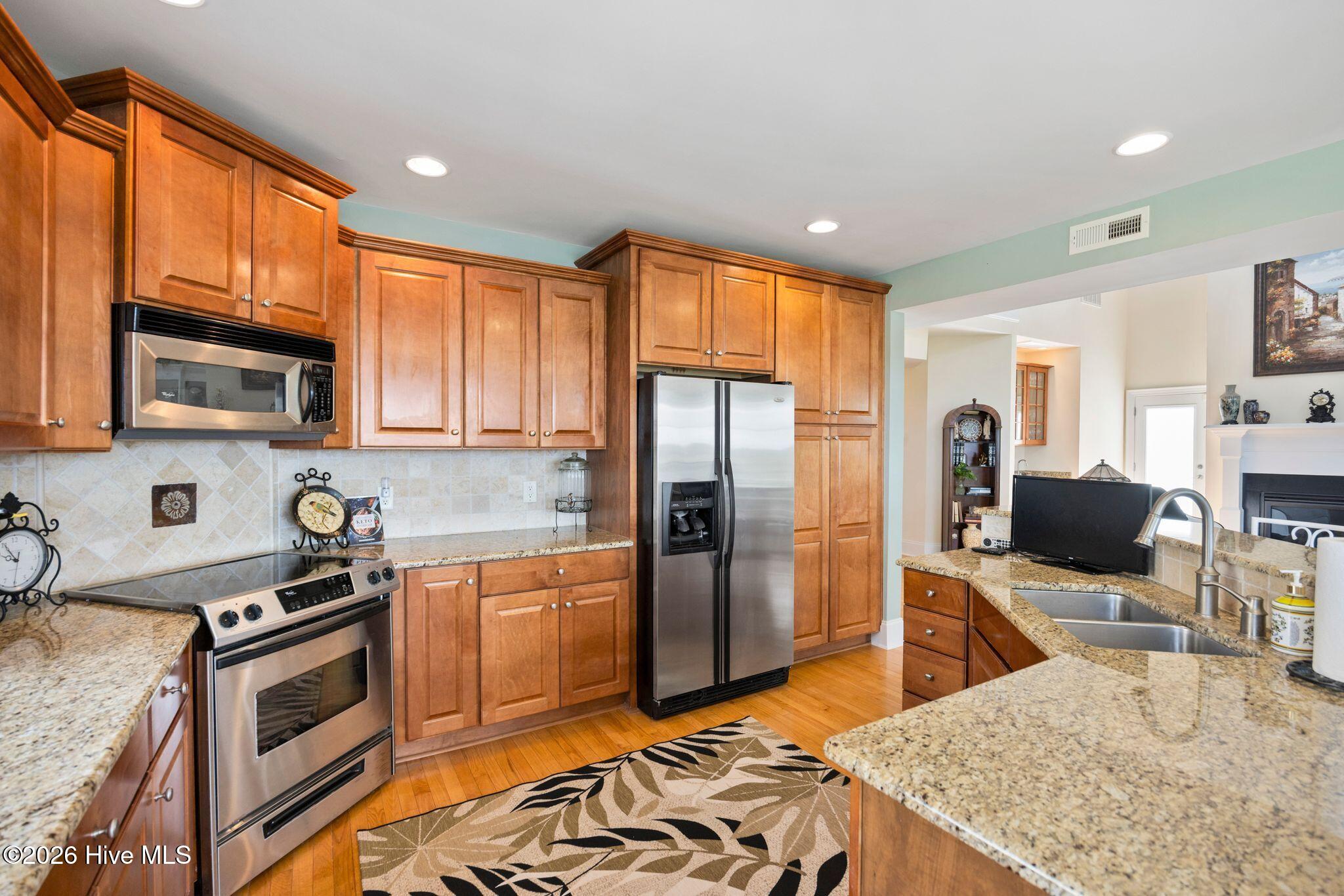 5000 Oquinn Boulevard Se # B Property Photo 37