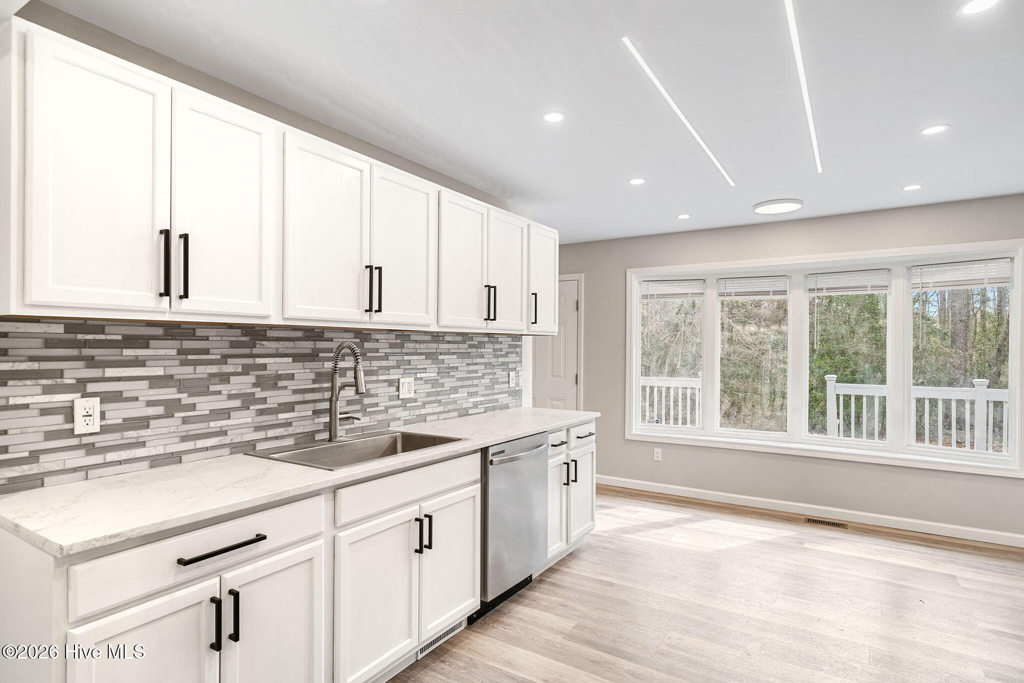 107 Azalea Trail Property Photo 10