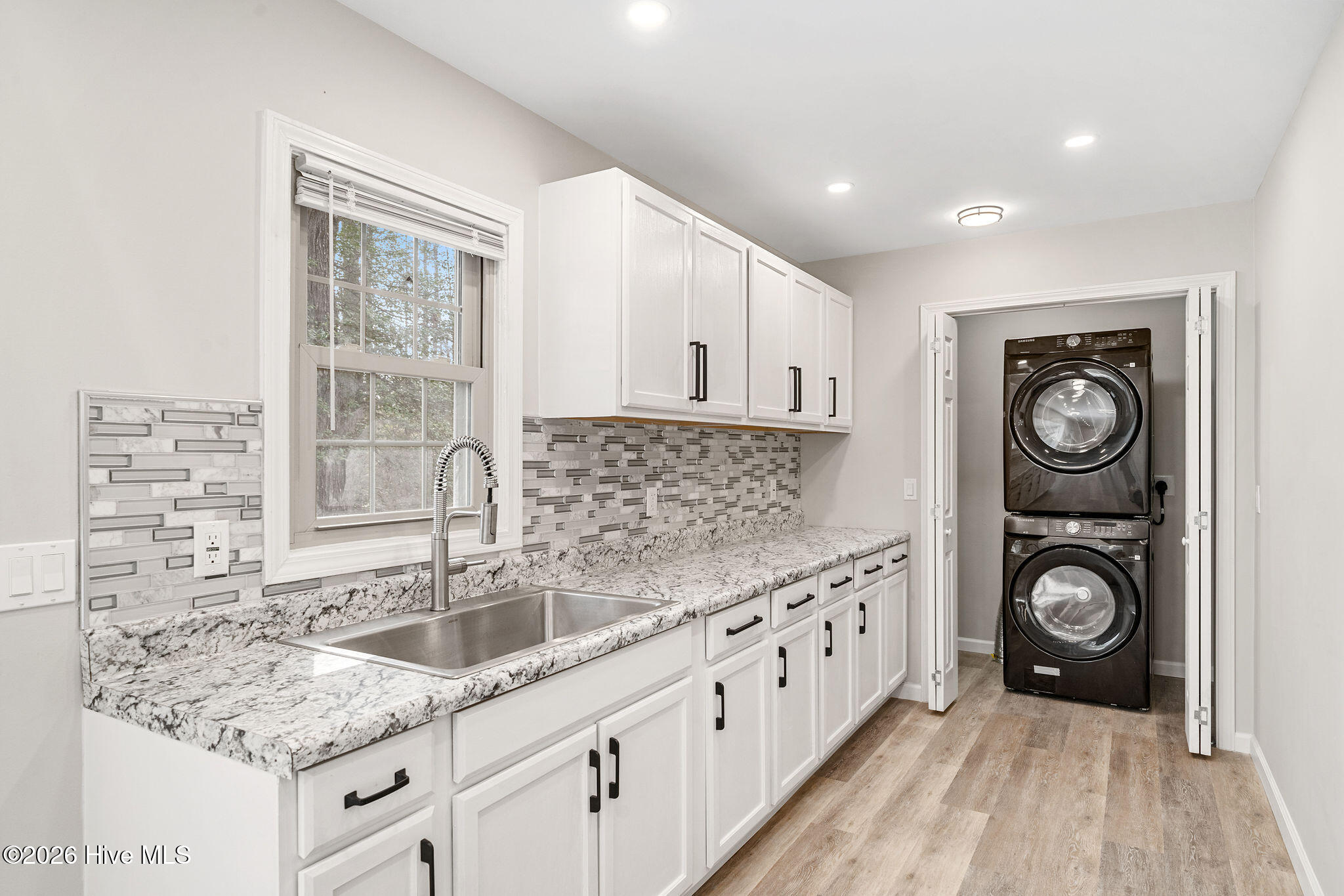 107 Azalea Trail Property Photo 14