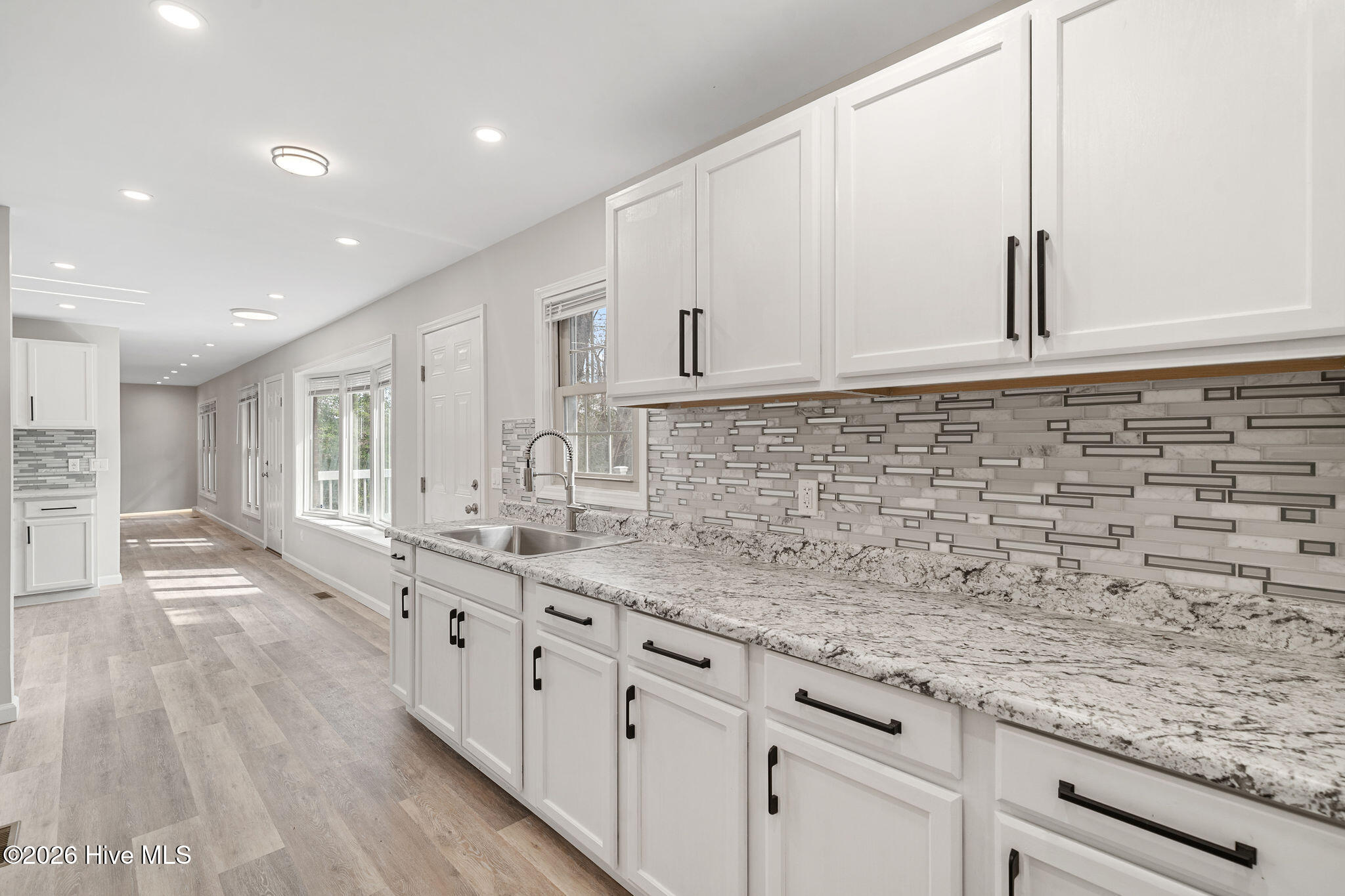 107 Azalea Trail Property Photo 16