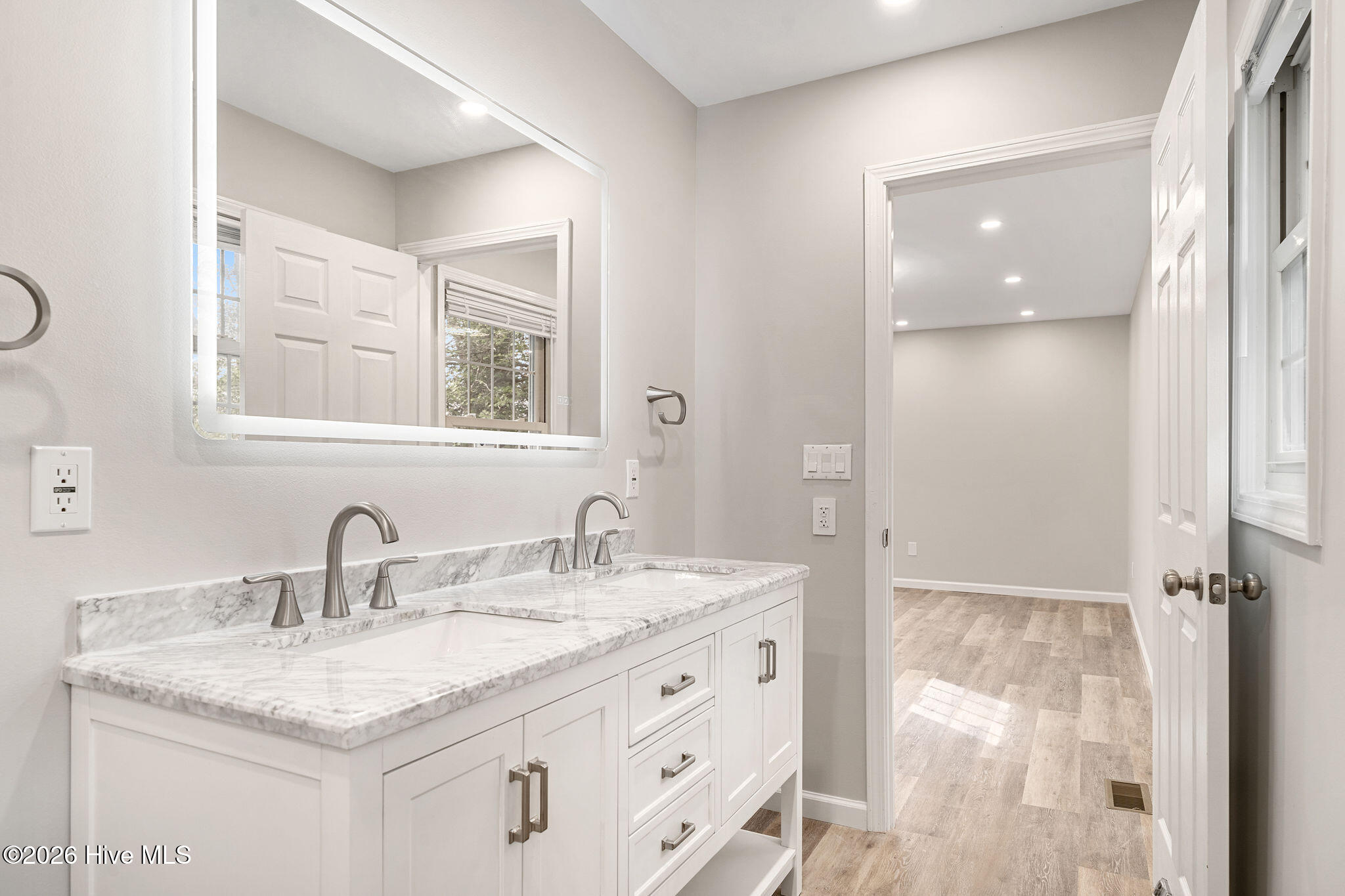 107 Azalea Trail Property Photo 23