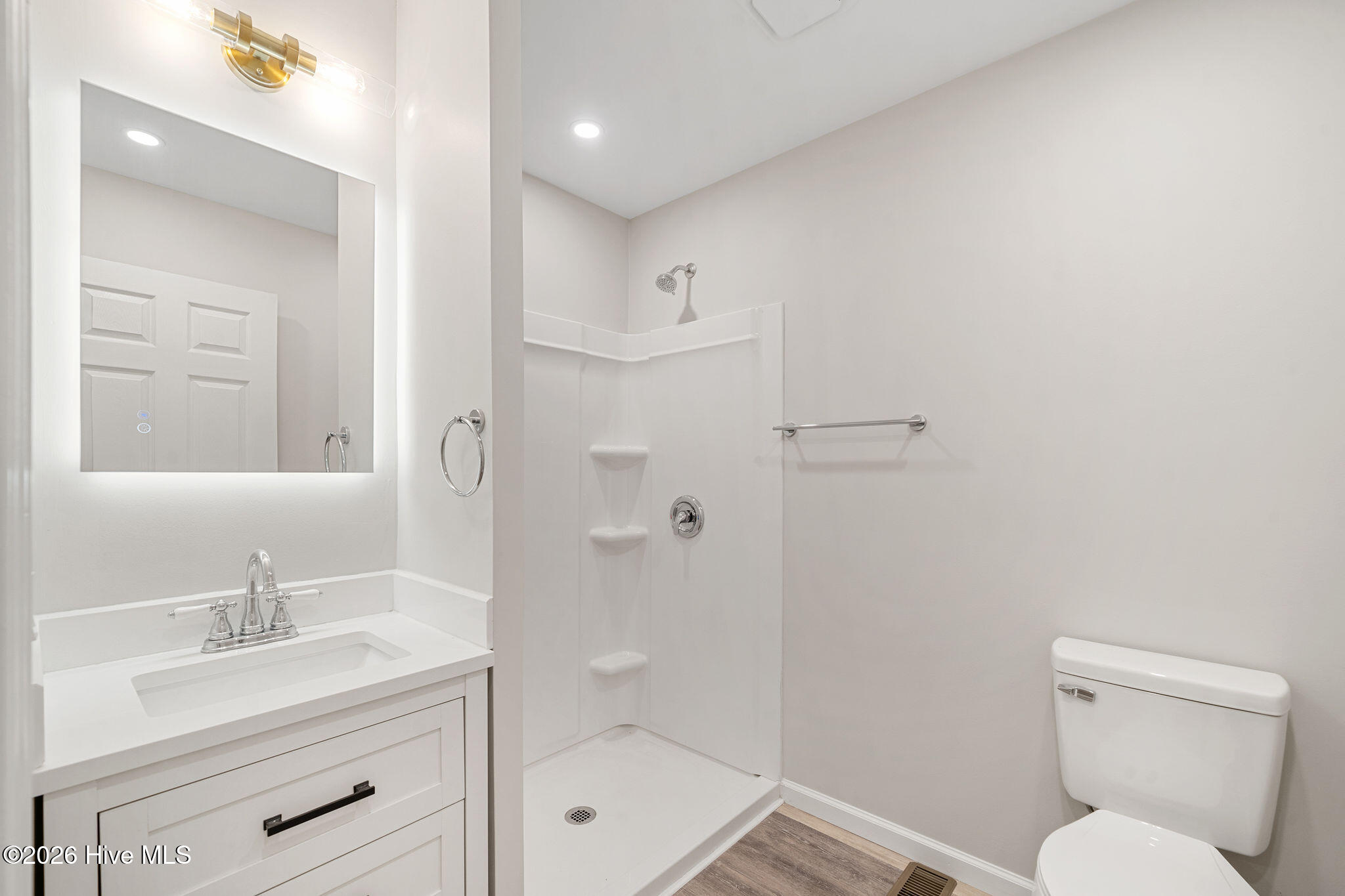 107 Azalea Trail Property Photo 26