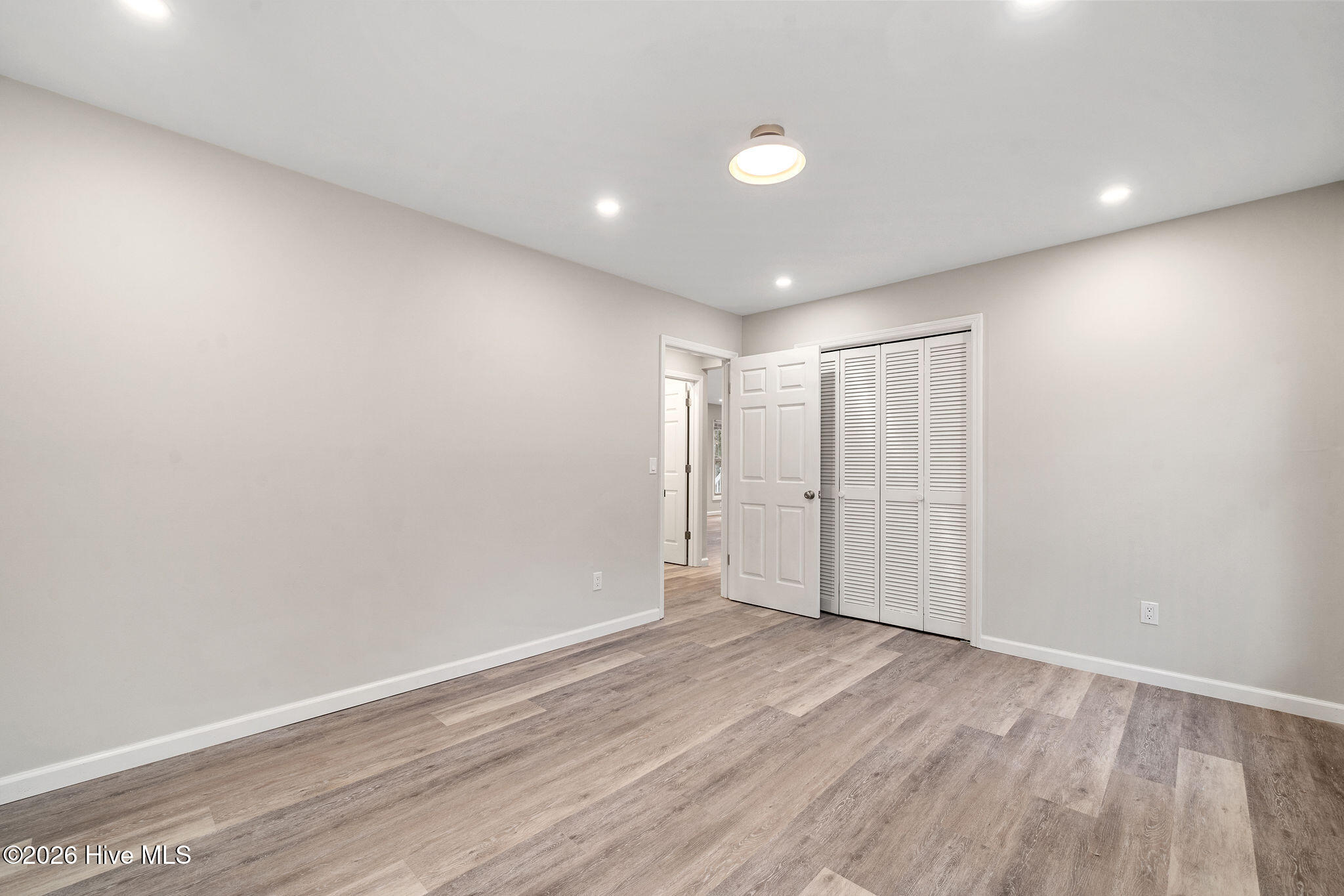 107 Azalea Trail Property Photo 28