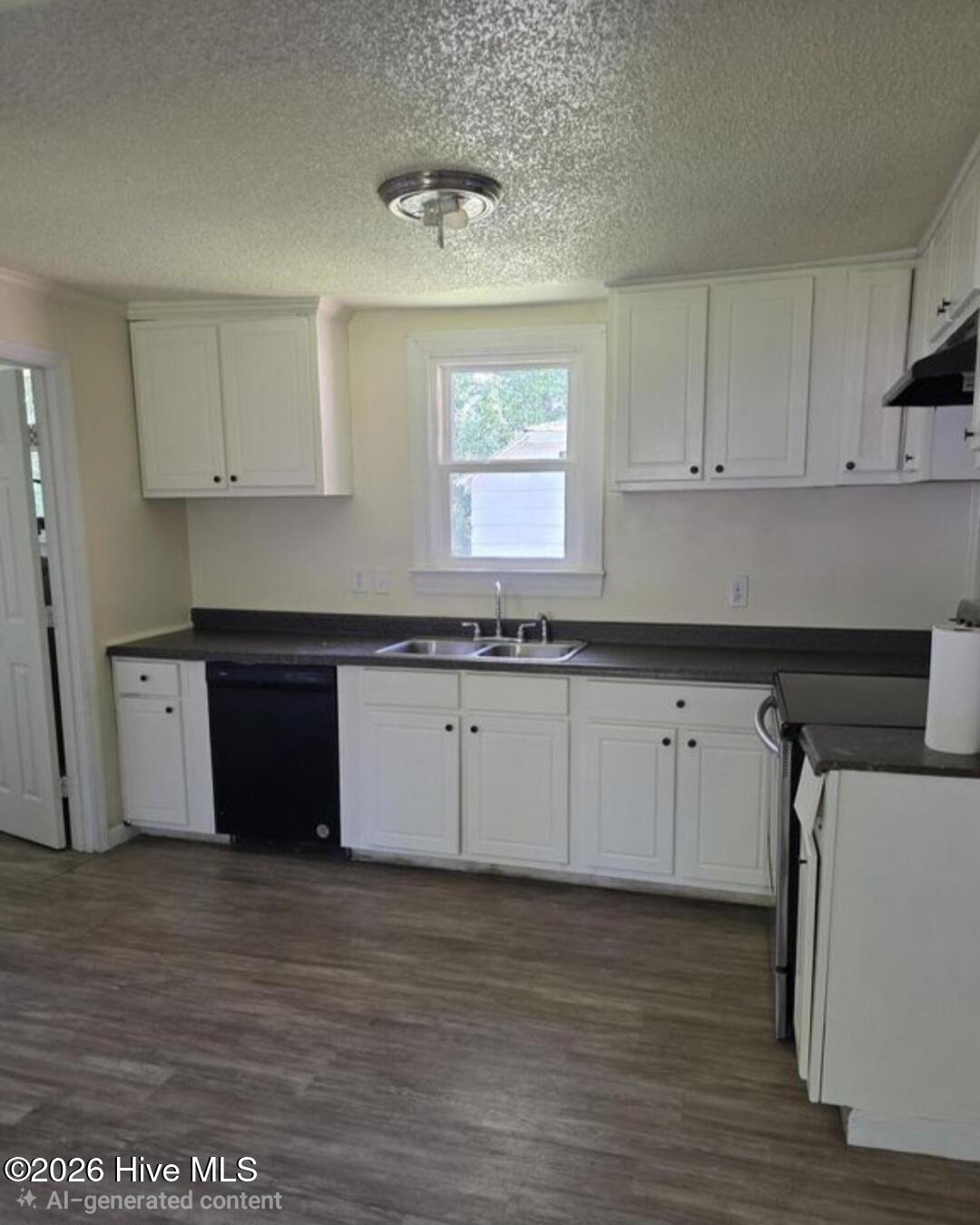 113 Cedar Street Property Photo 8