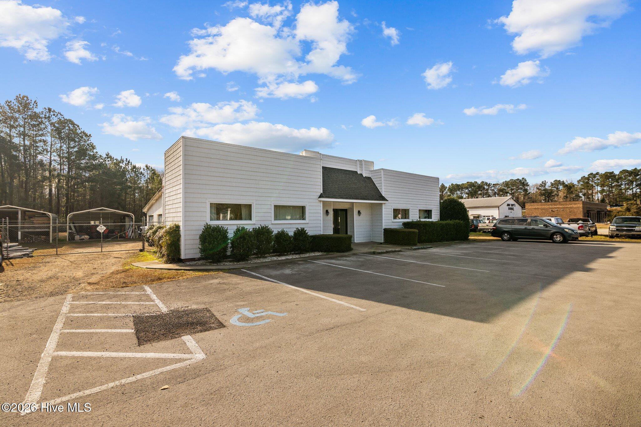 2305 Trent Road Property Photo 4