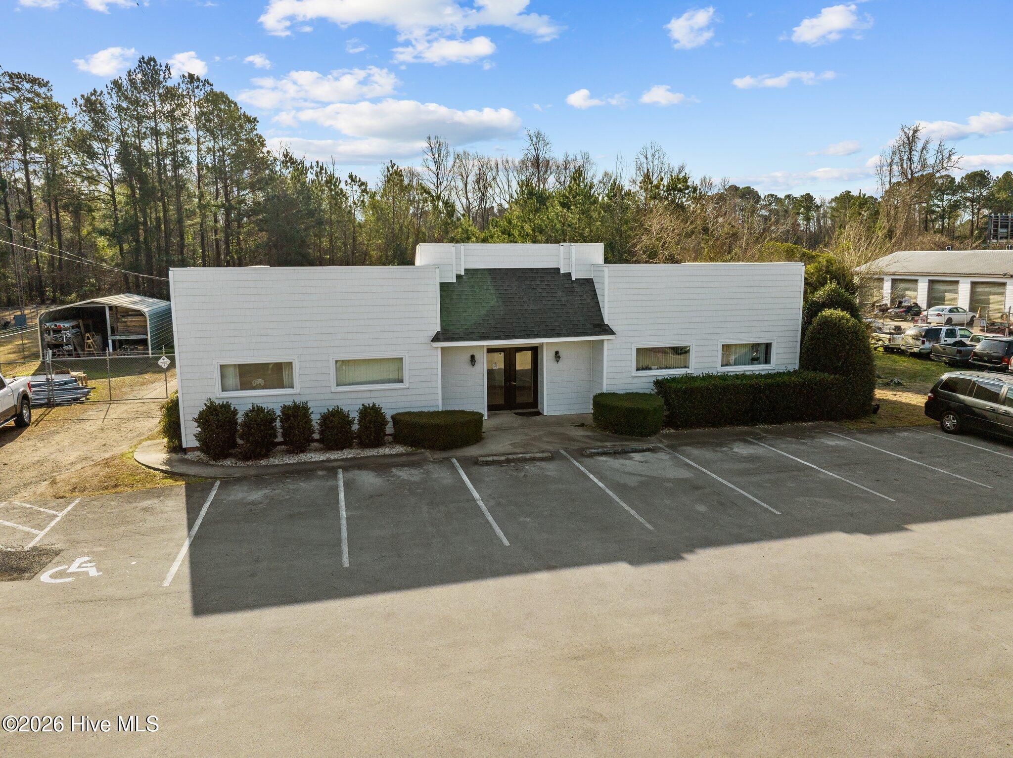 2305 Trent Road Property Photo 8