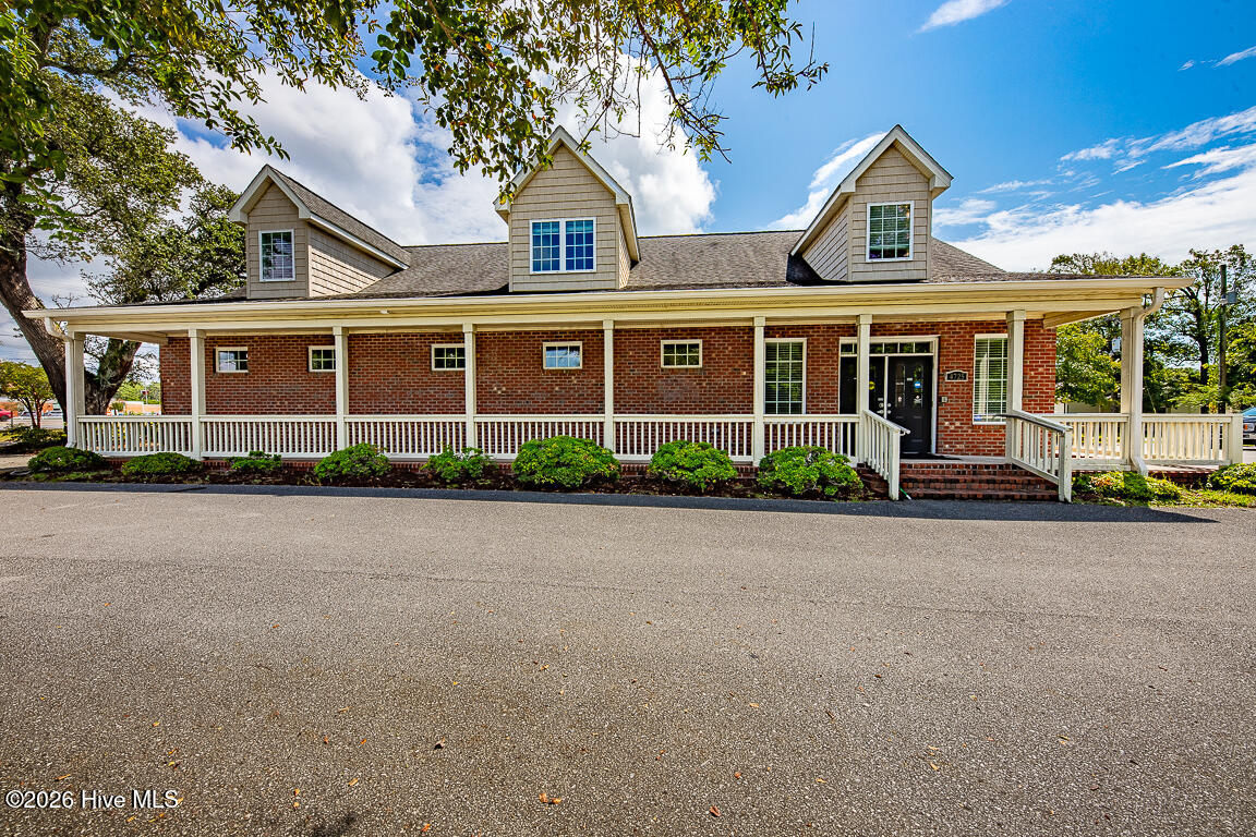 4725 Country Club Road Property Photo 1