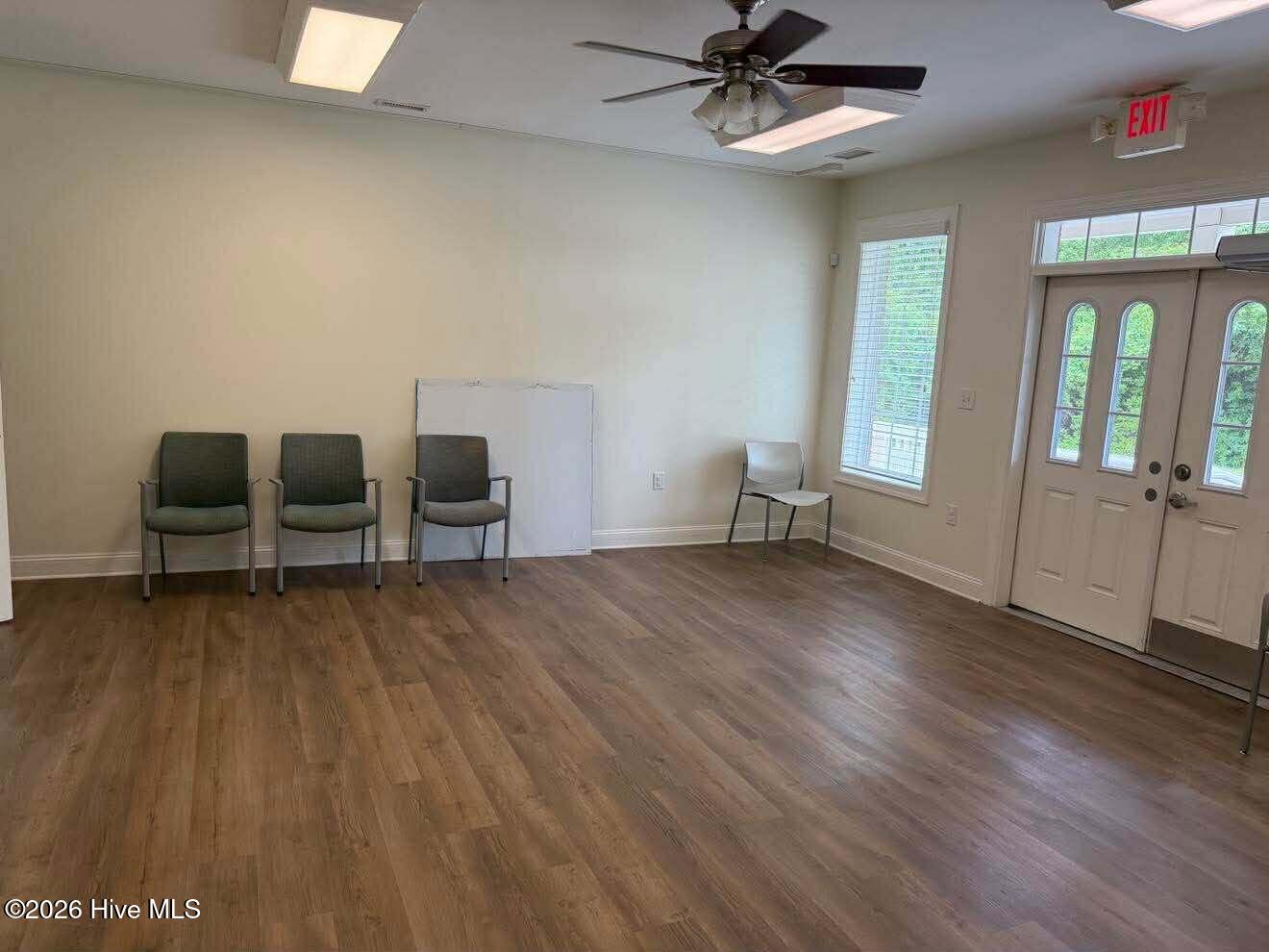 4725 Country Club Road Property Photo 7