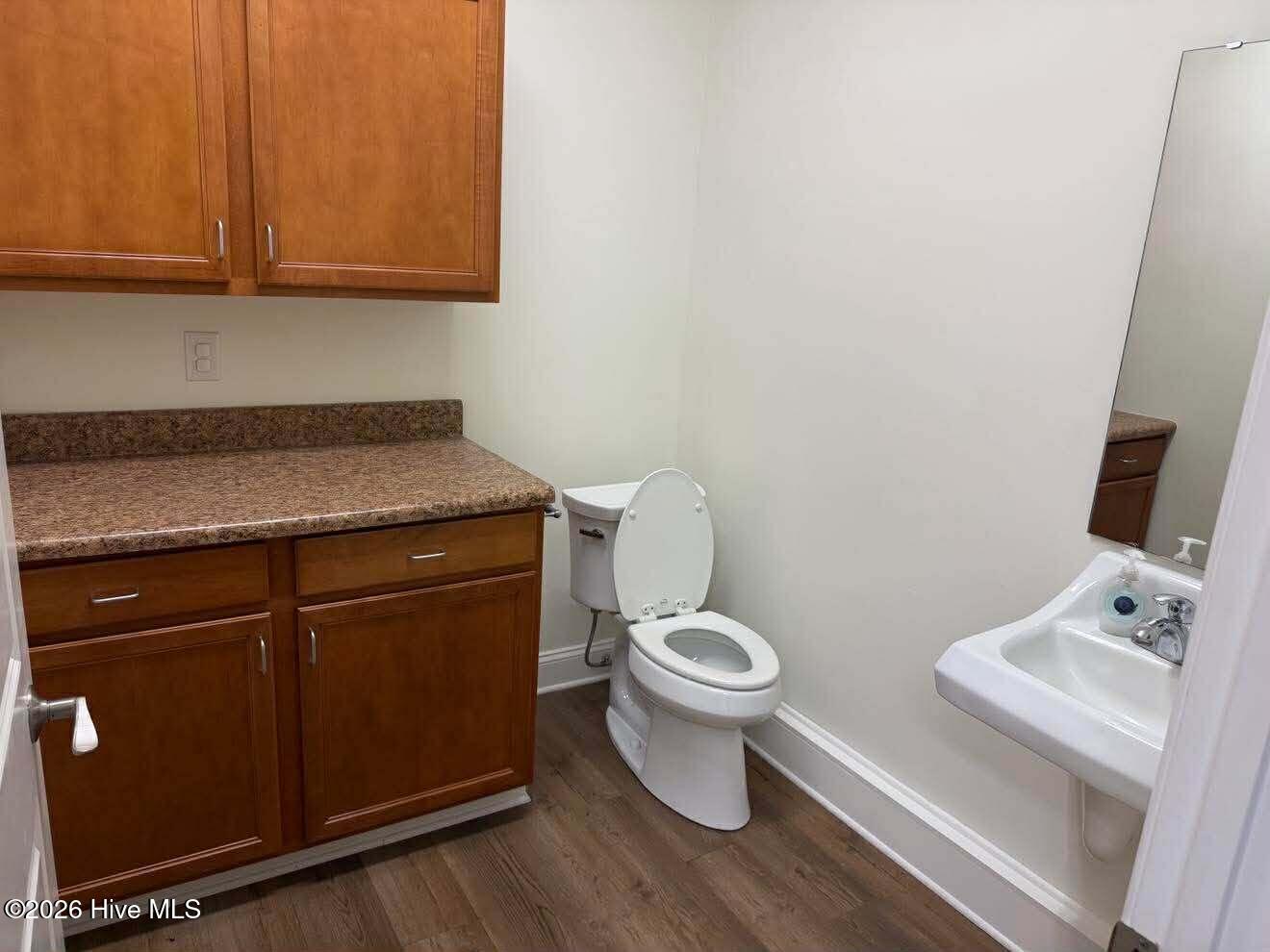 4725 Country Club Road Property Photo 29