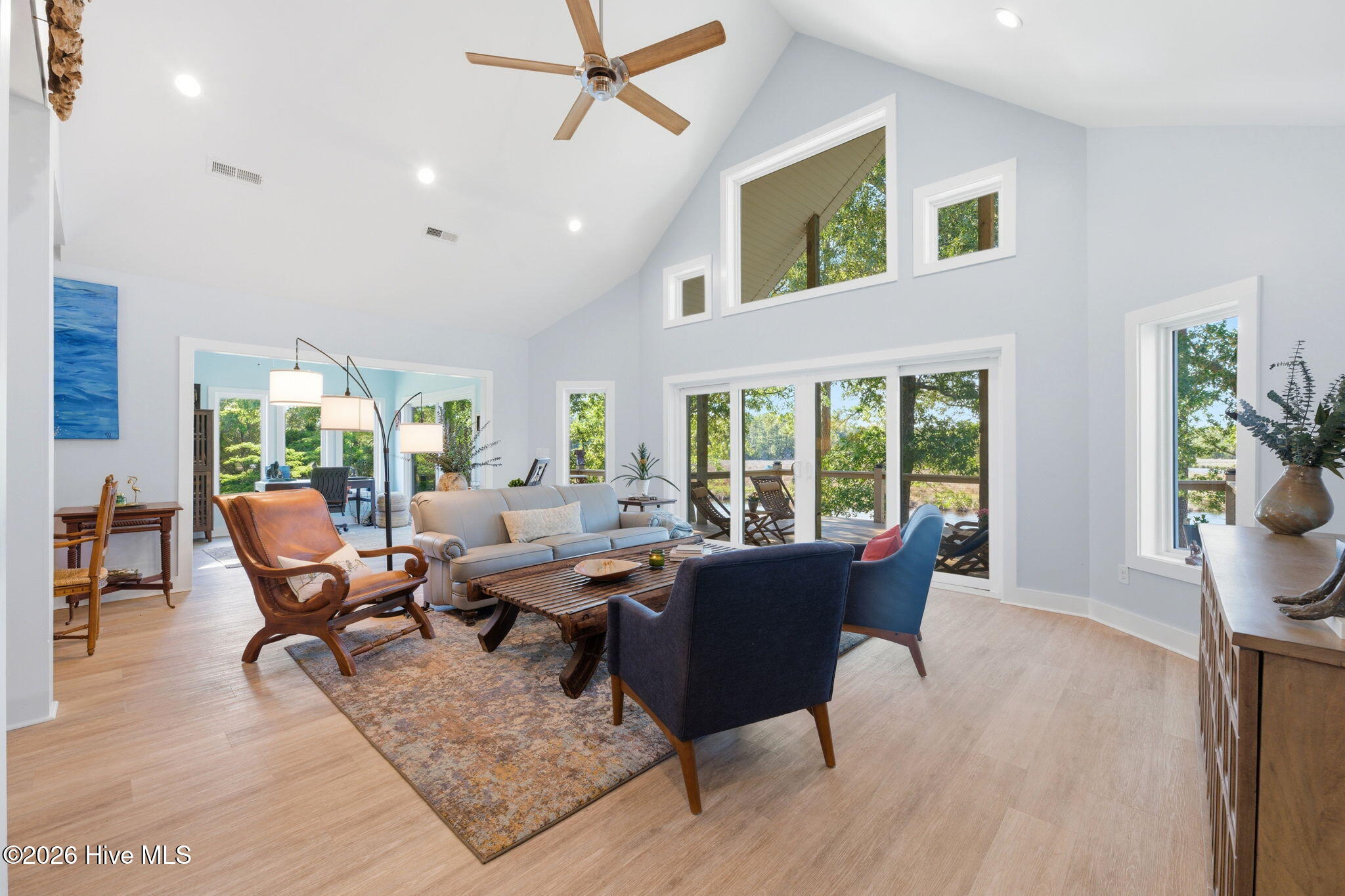 1002 Howells Road Property Photo 9