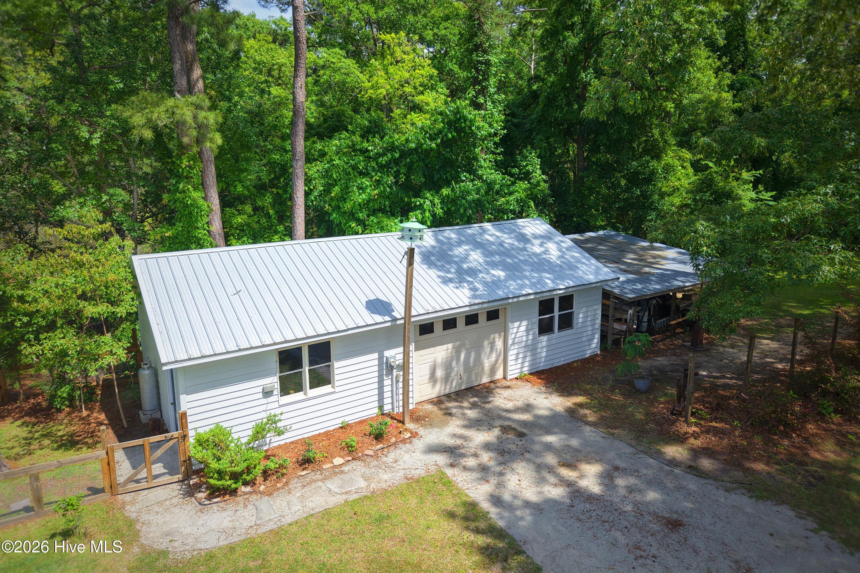 1002 Howells Road Property Photo 53