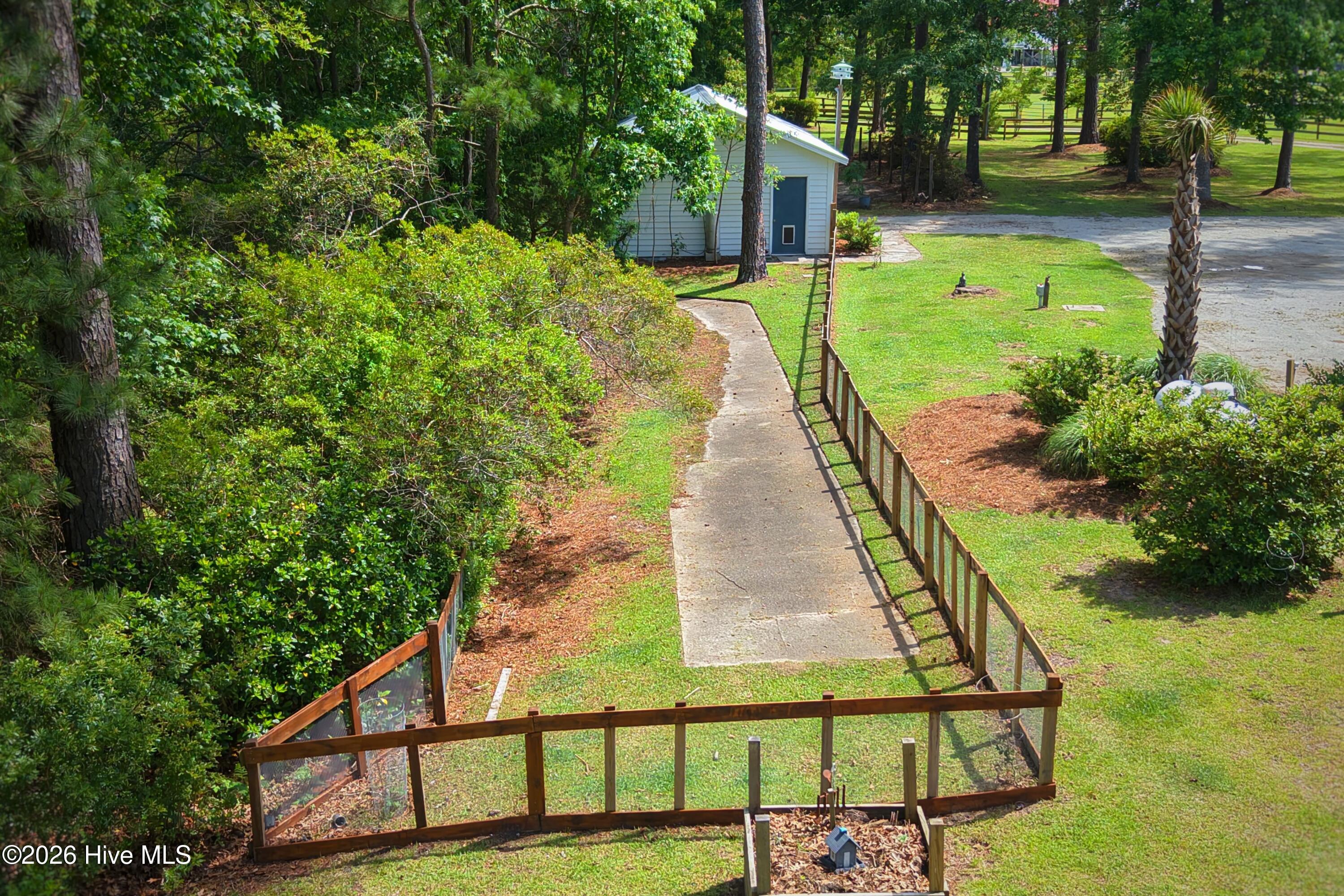 1002 Howells Road Property Photo 54