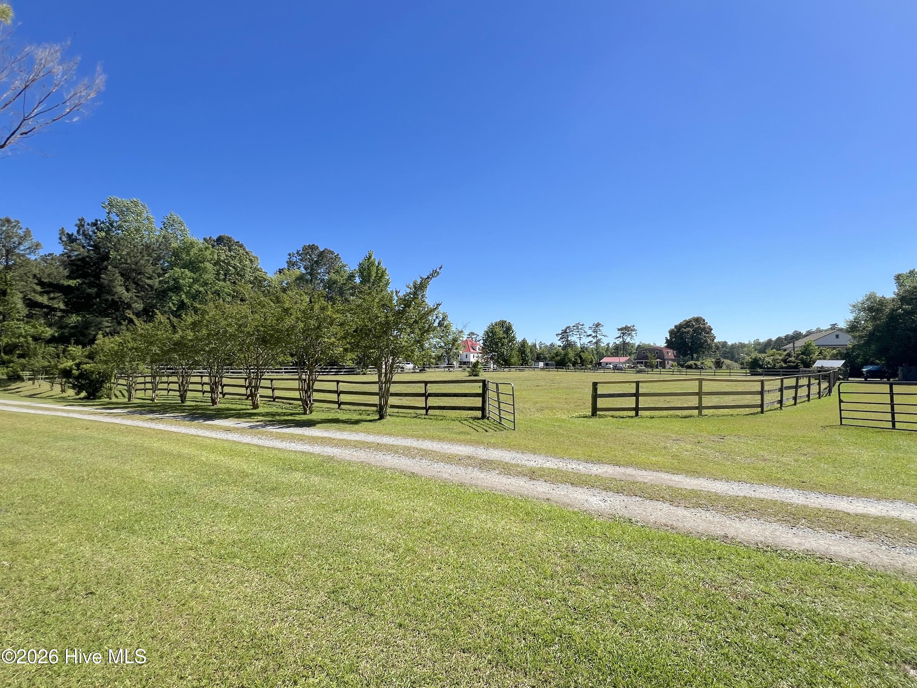 1002 Howells Road Property Photo 58