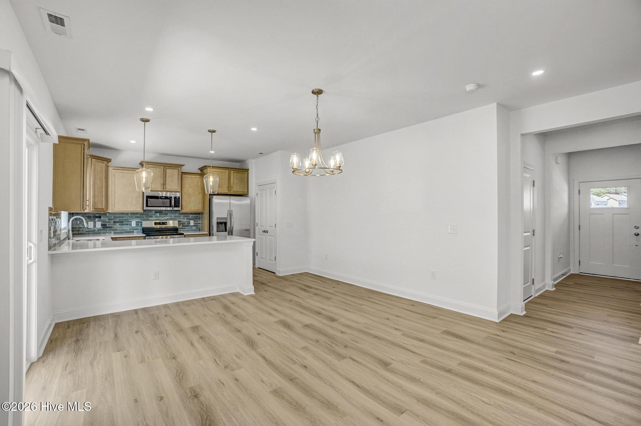 656 Chambers Drive Property Photo 12