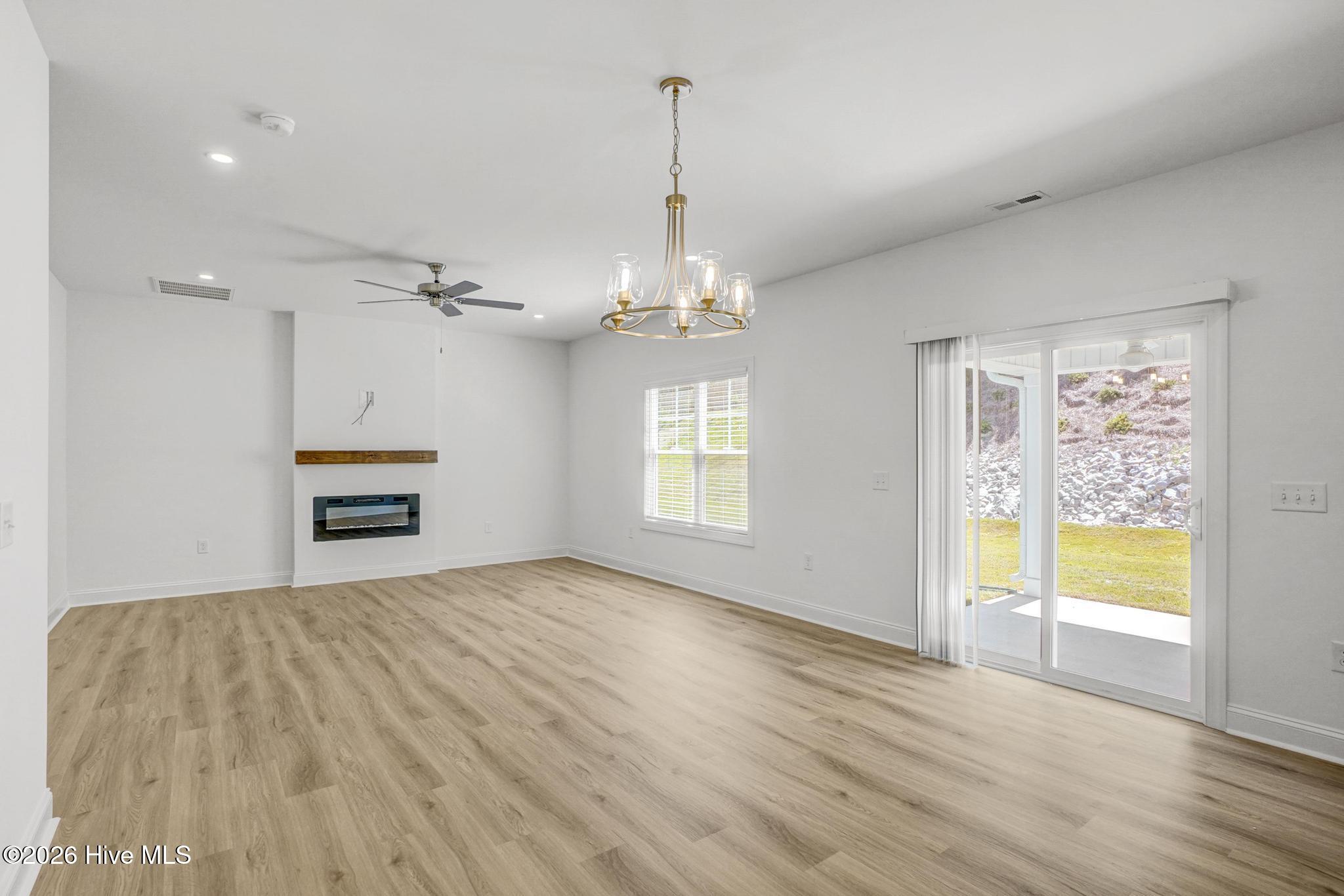 656 Chambers Drive Property Photo 14