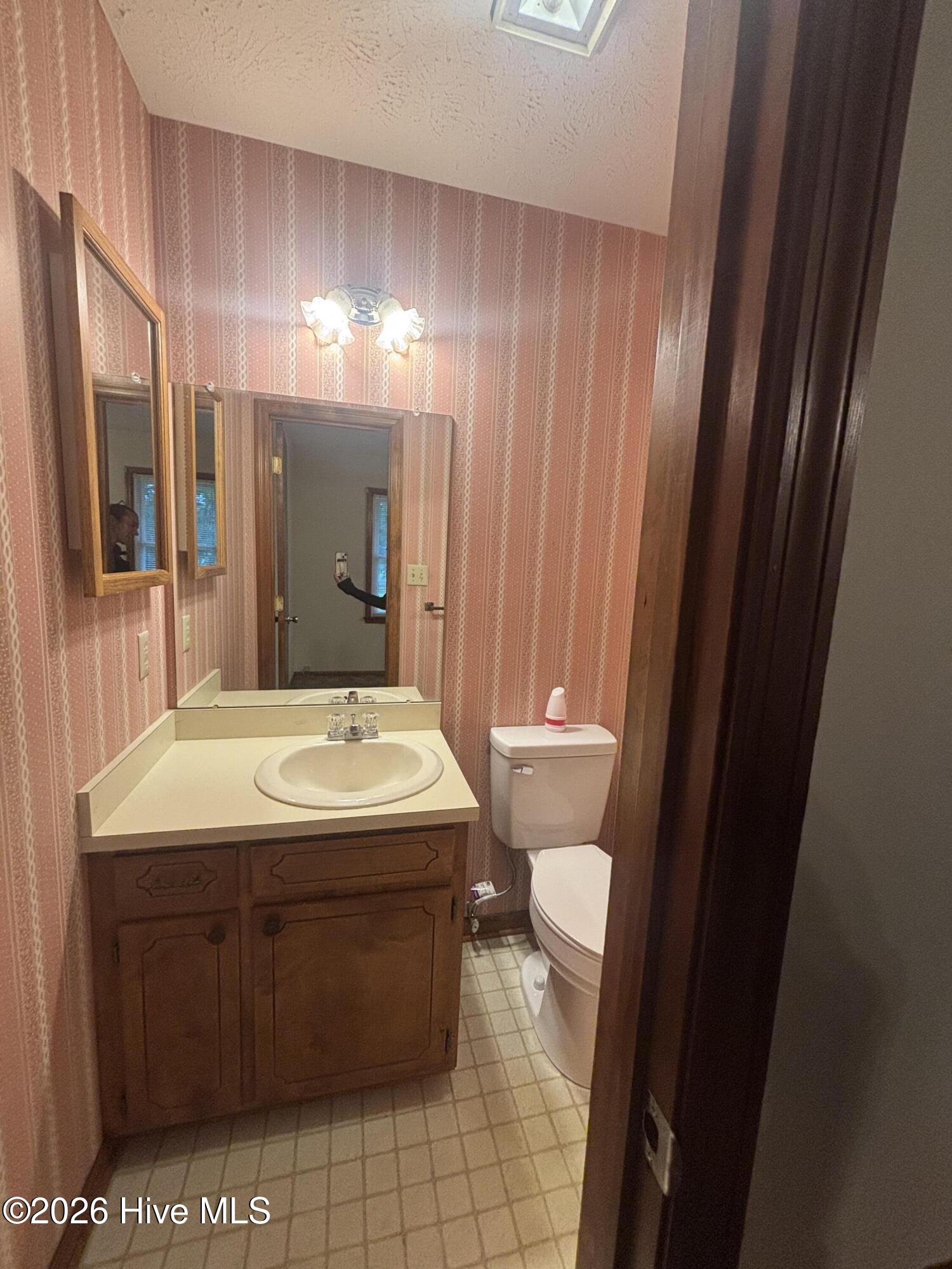 120 Kings Road Property Photo 21