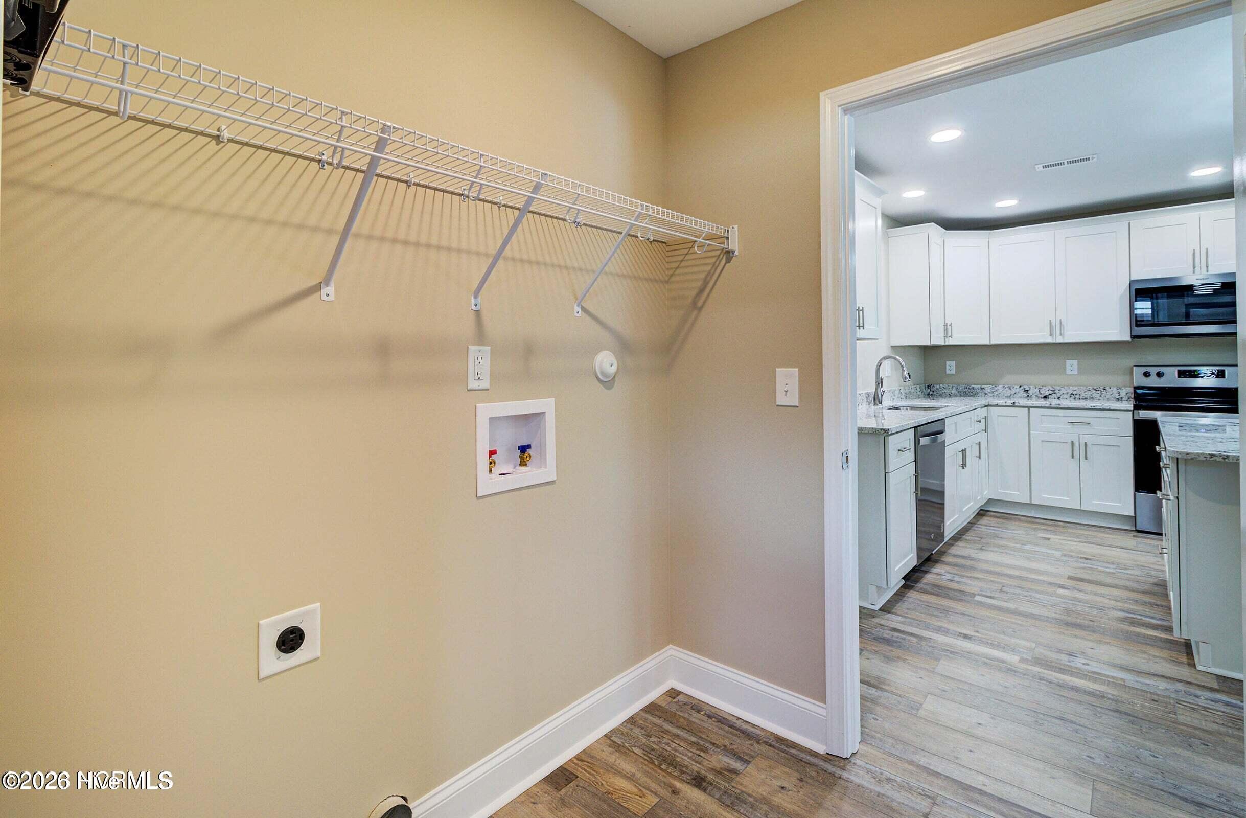 2044 N Tanglewood Drive Sw Property Photo 33