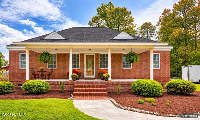 575 Island Creek Road Property Photo 1
