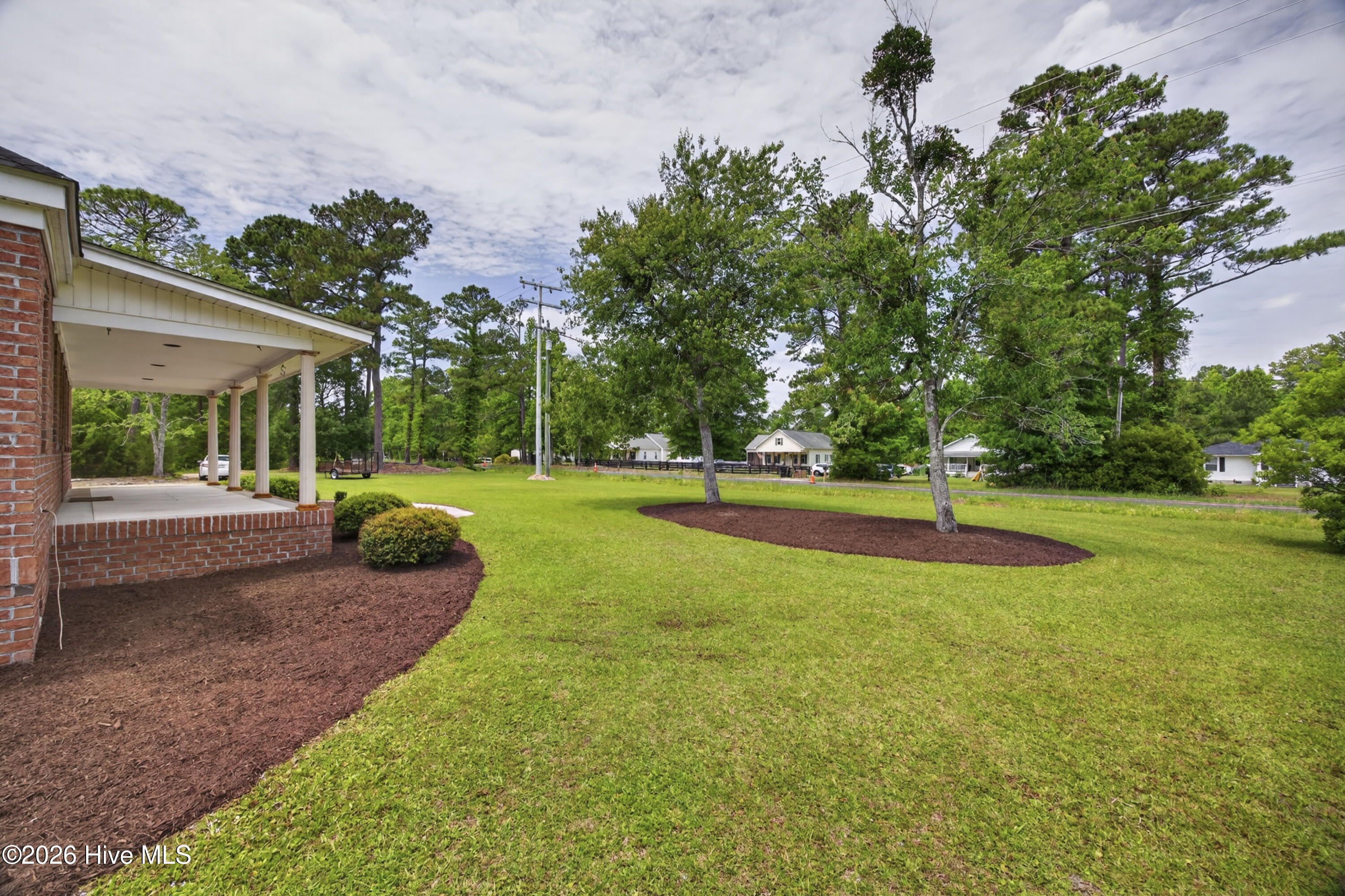 575 Island Creek Road Property Photo 10