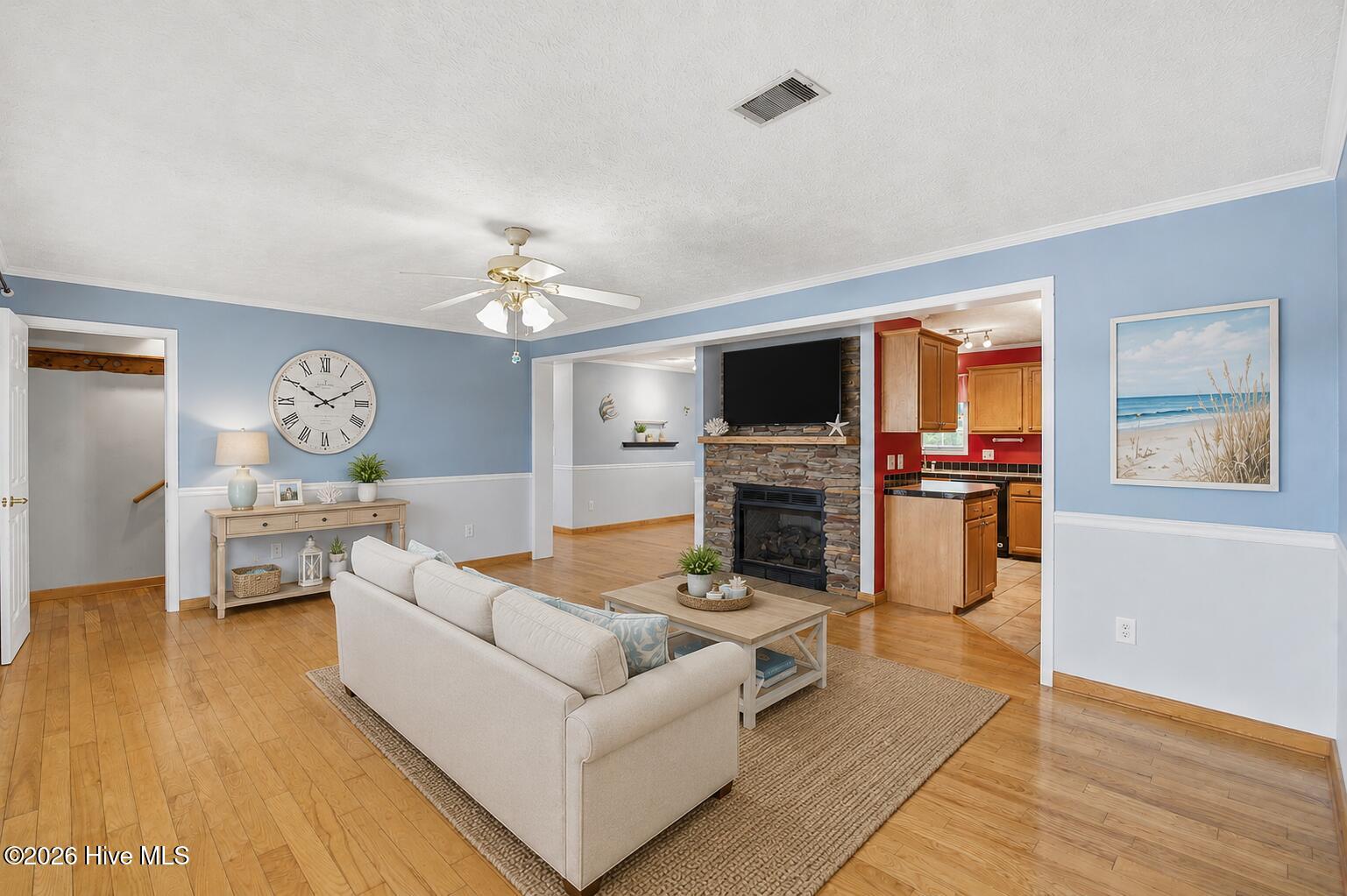 354 W South Shore Drive Property Photo 20