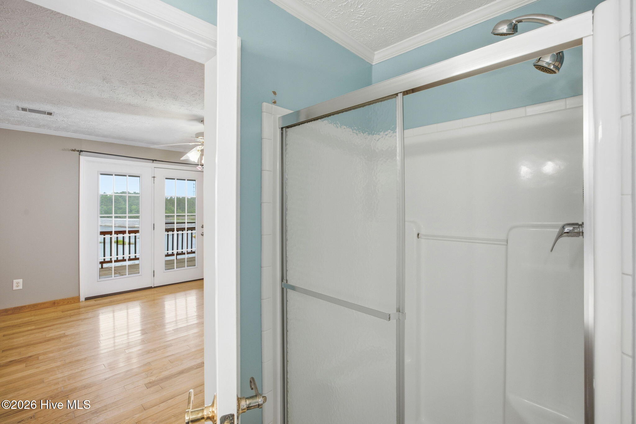 354 W South Shore Drive Property Photo 23