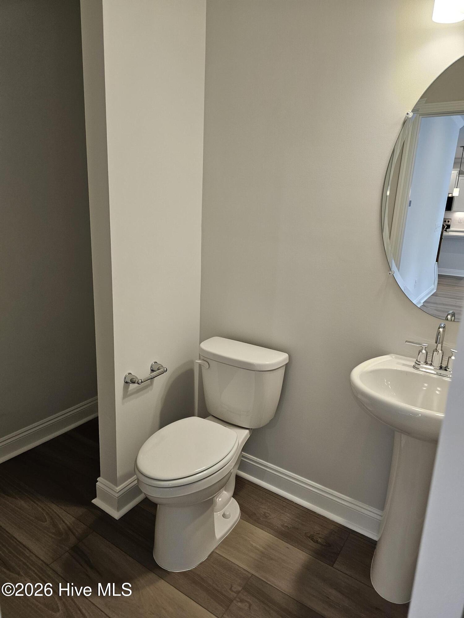 562 Glitter Bay Loop Property Photo 22