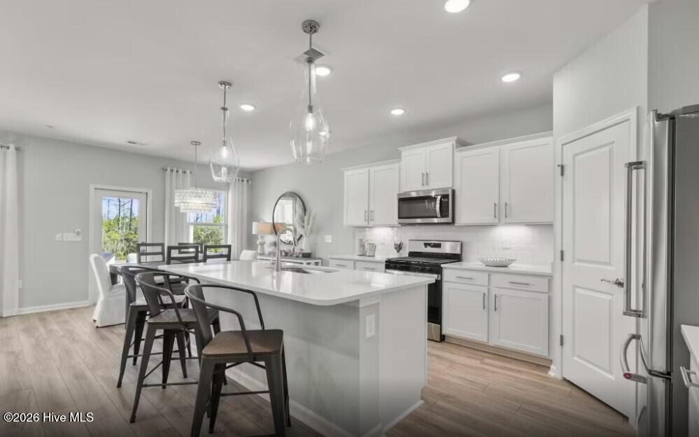 530 Glitter Bay Loop Property Photo 4