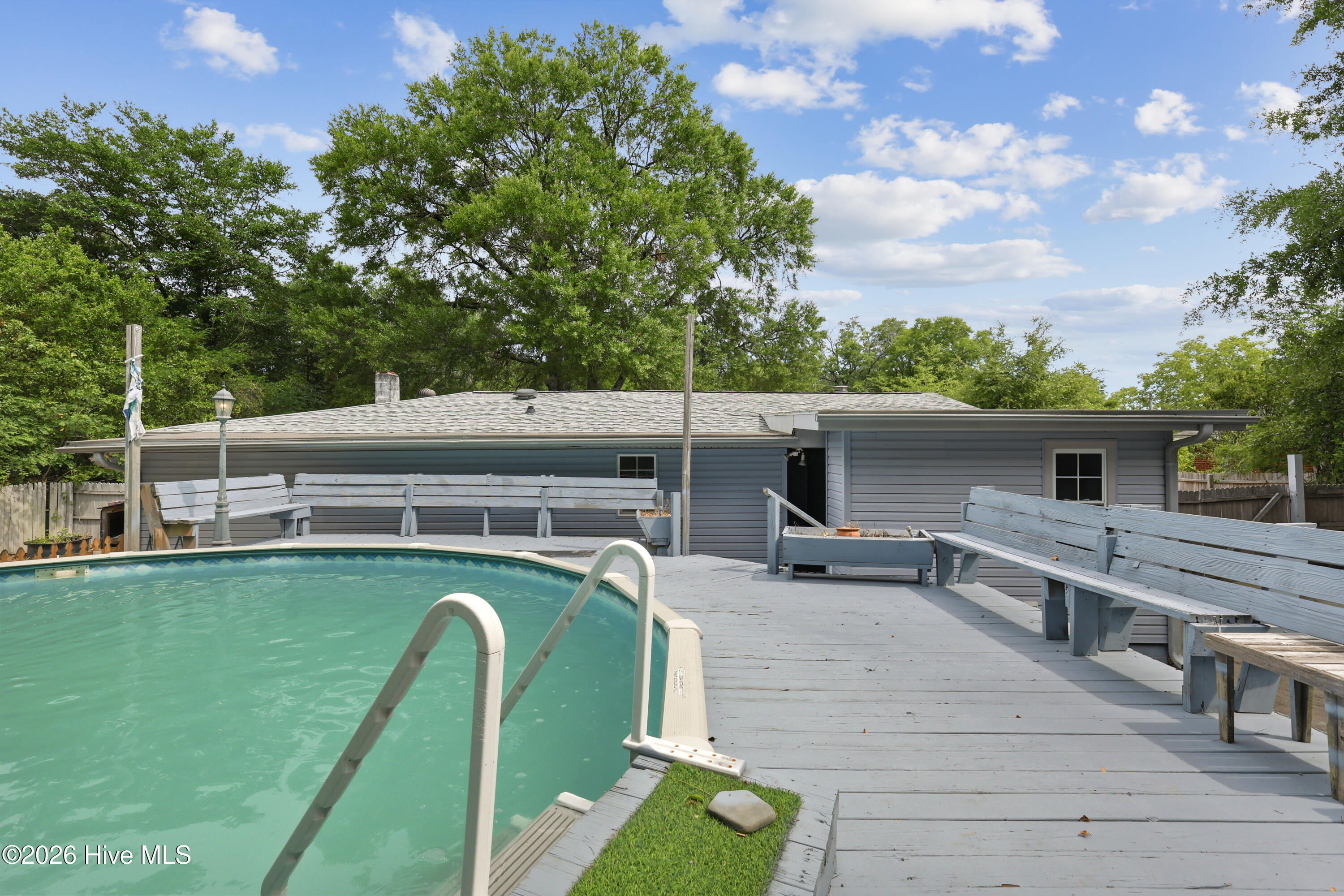 210 Rutledge Drive Property Photo 8
