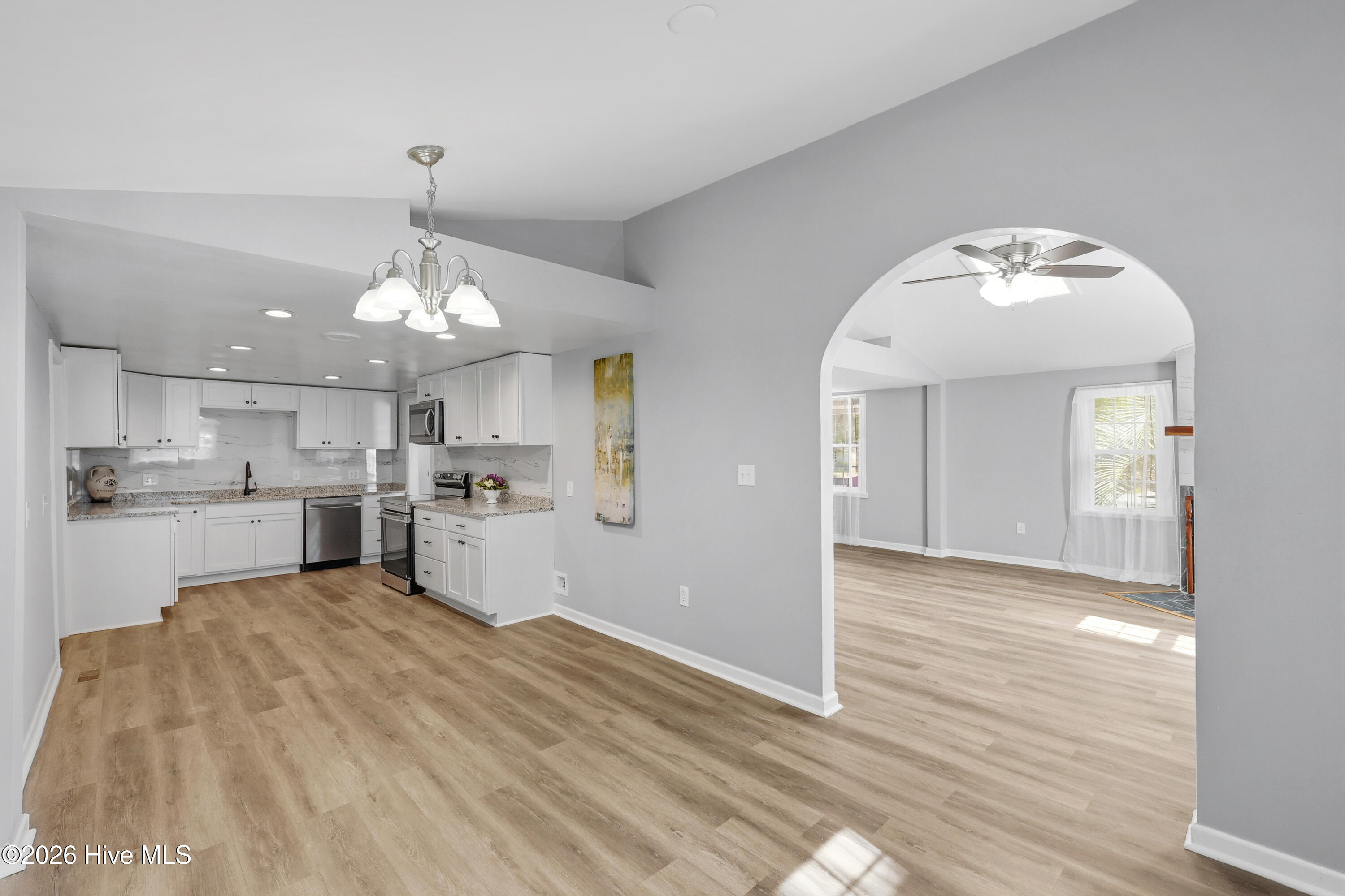 210 Rutledge Drive Property Photo 11