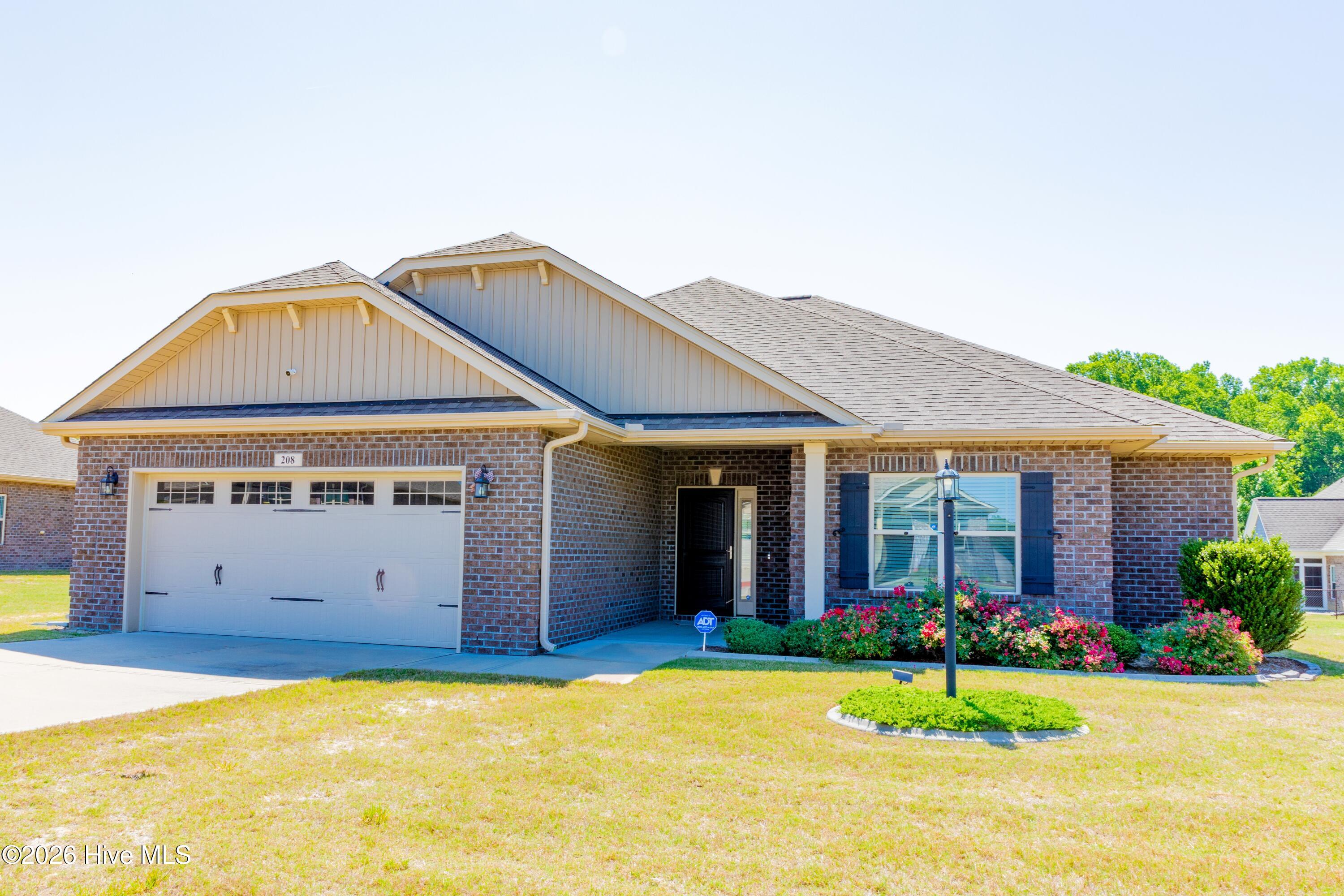 208 S Merganser Drive Property Photo 1