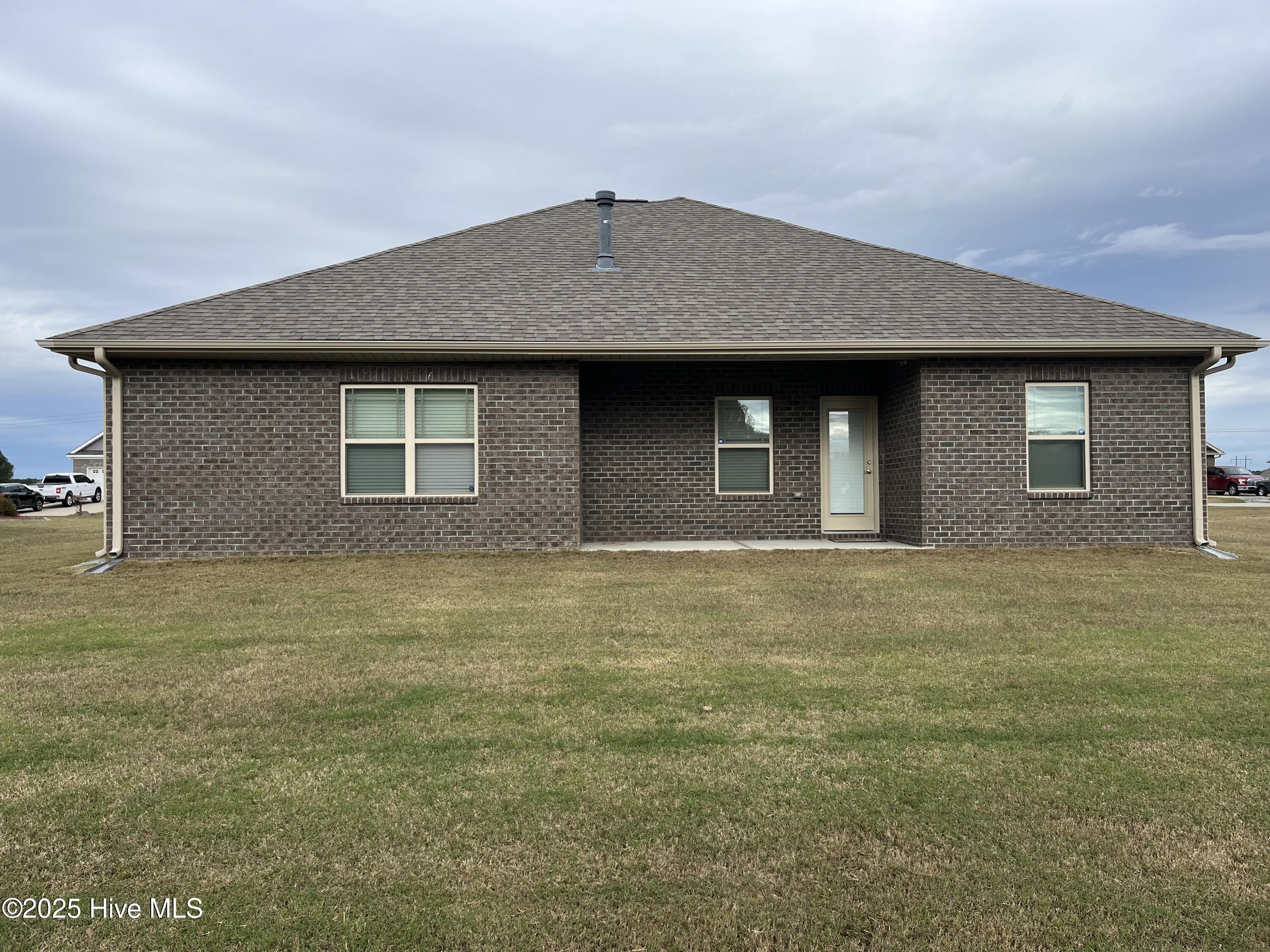 208 S Merganser Drive Property Photo 4