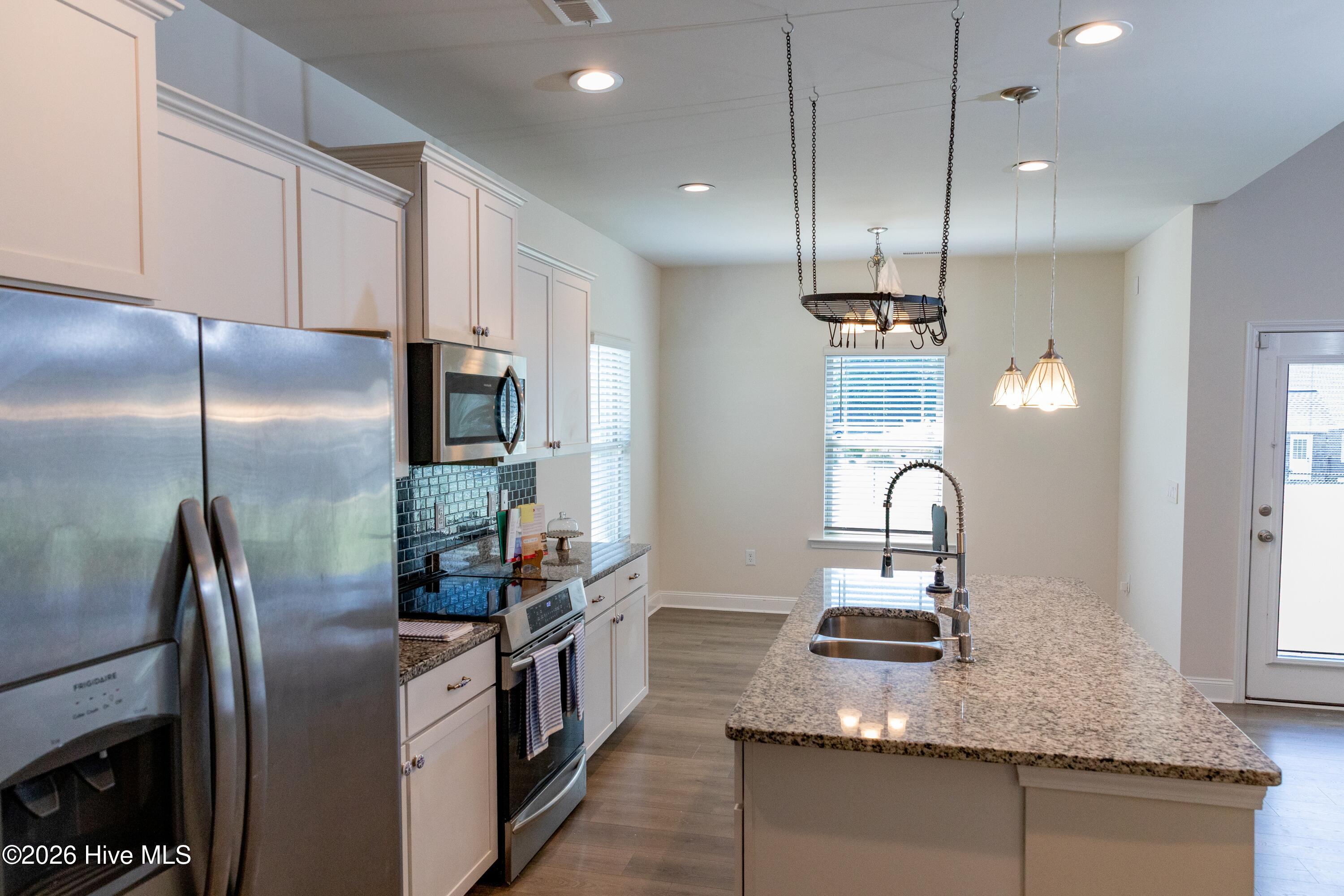 208 S Merganser Drive Property Photo 19