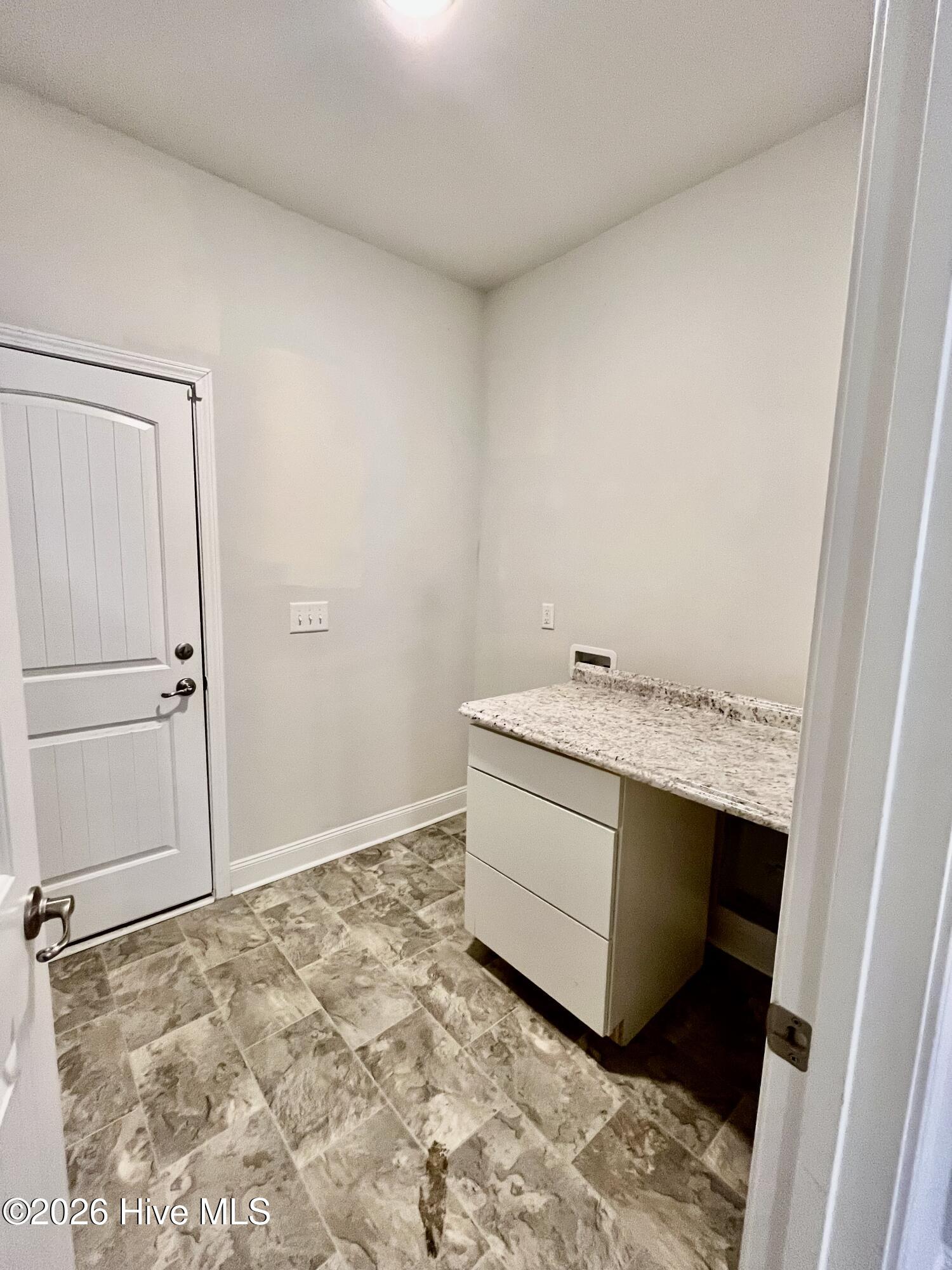 208 S Merganser Drive Property Photo 24