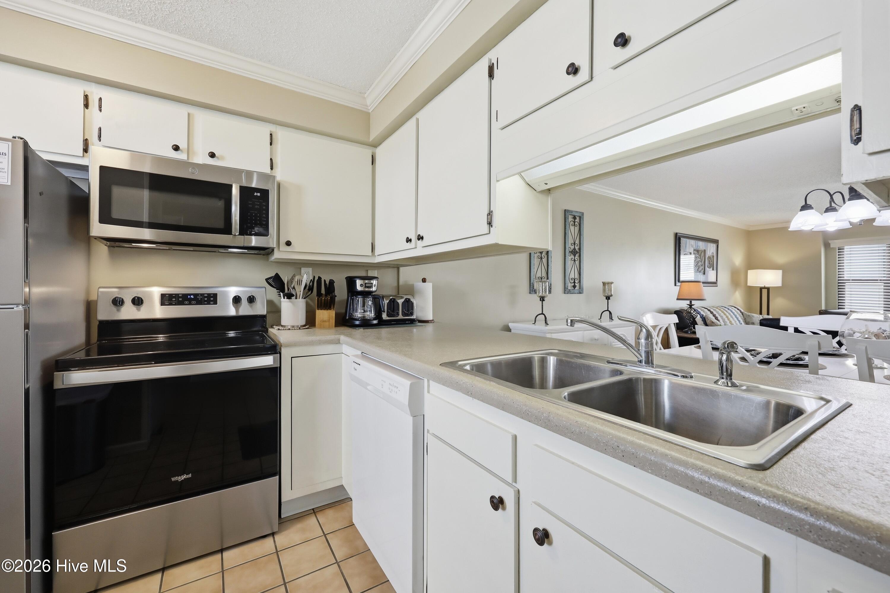1505 Salter Path Road 334 Property Photo 16