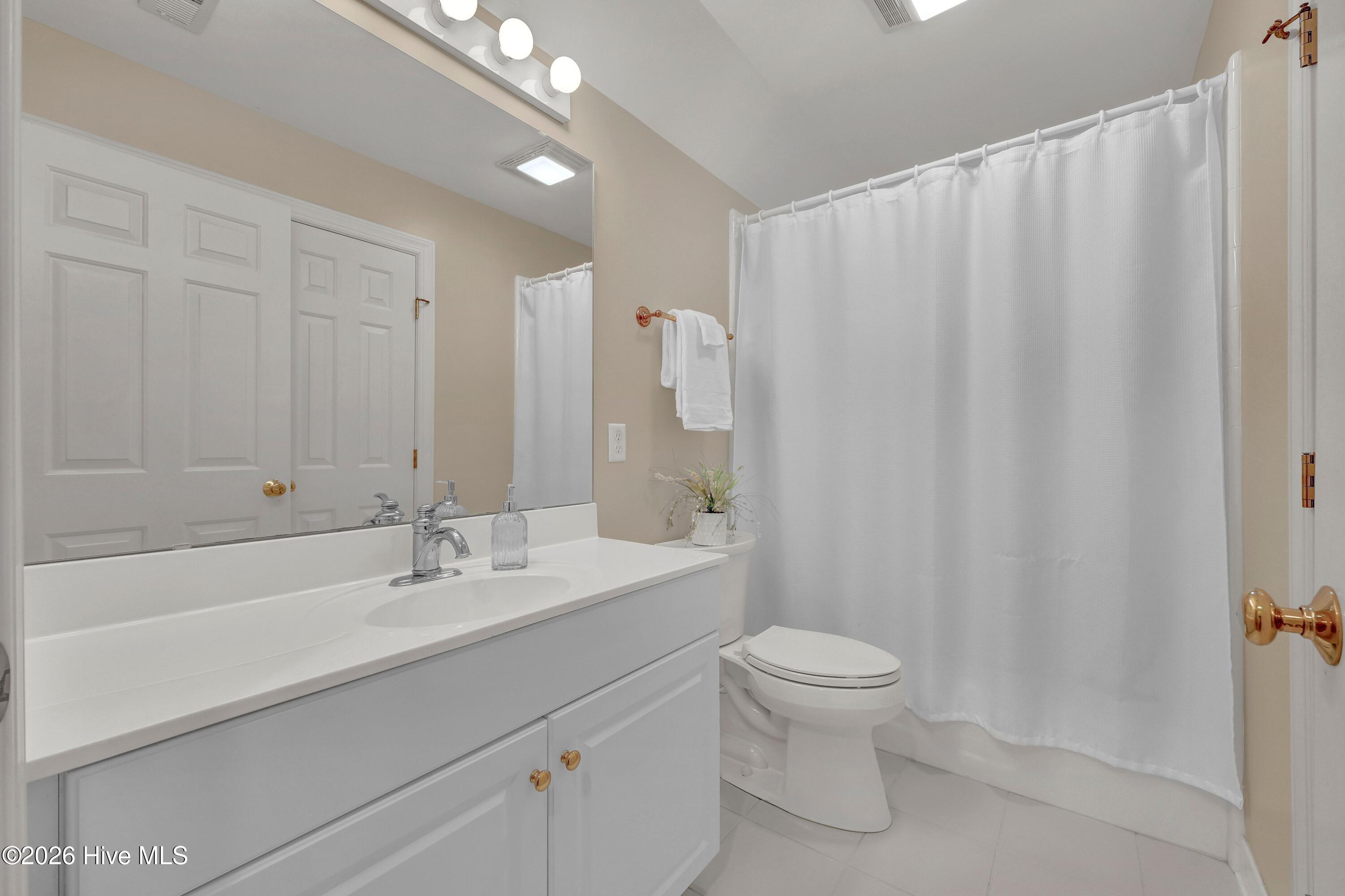 2006 Kenilworth Lane Property Photo 45