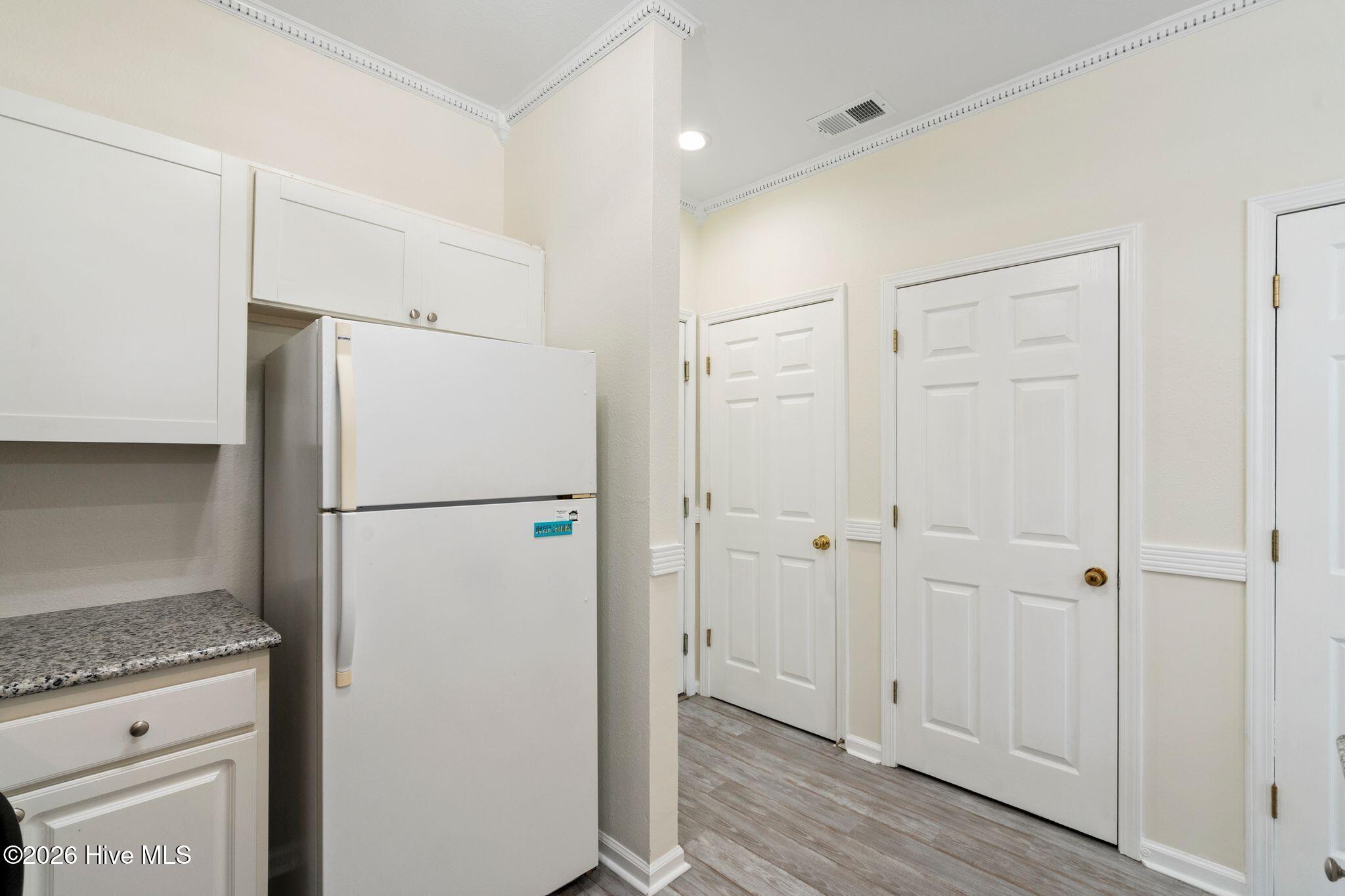 870 Great Egret Circle Sw # 6 Property Photo 6
