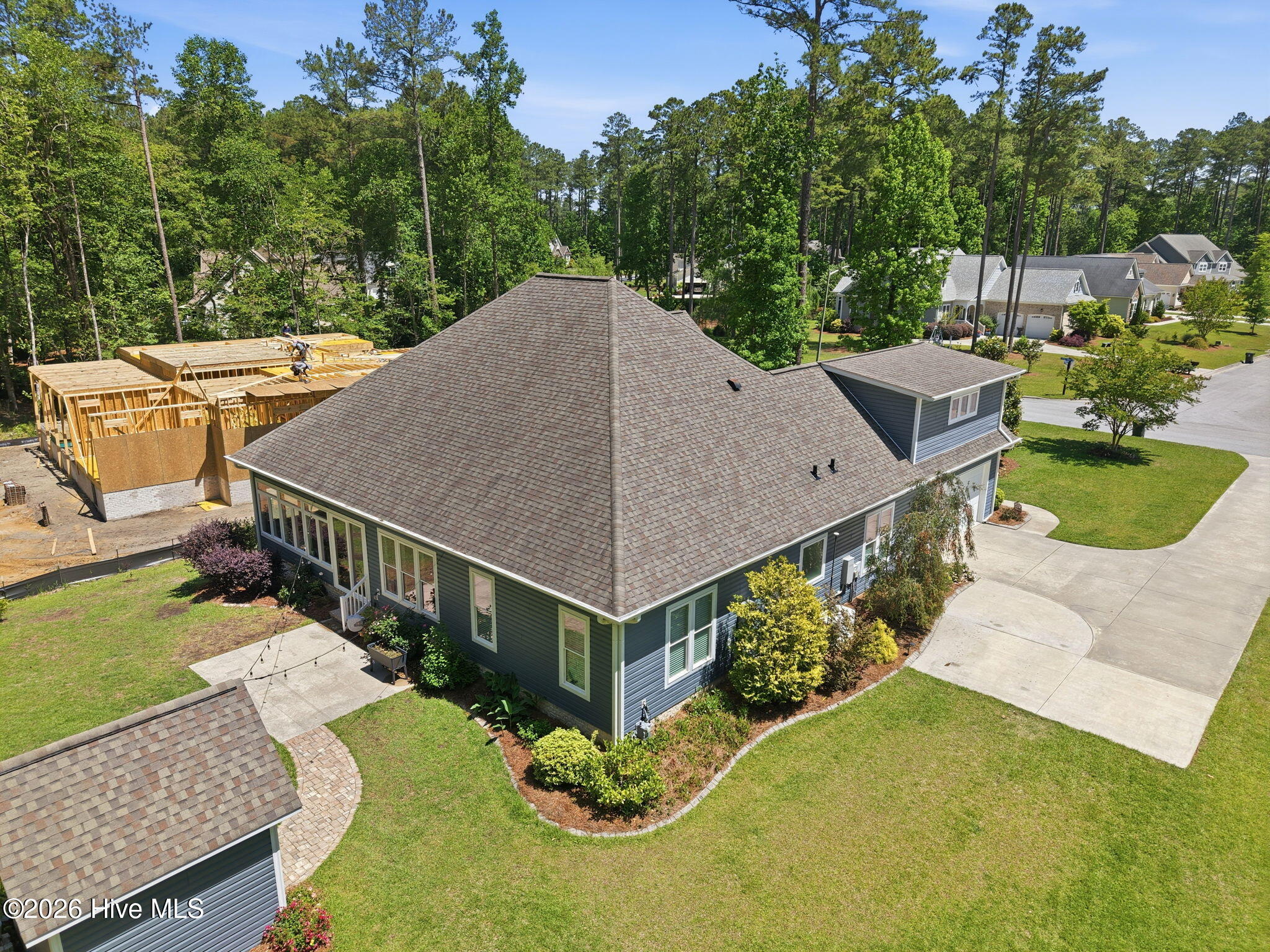 4914 Spring Green Property Photo 3