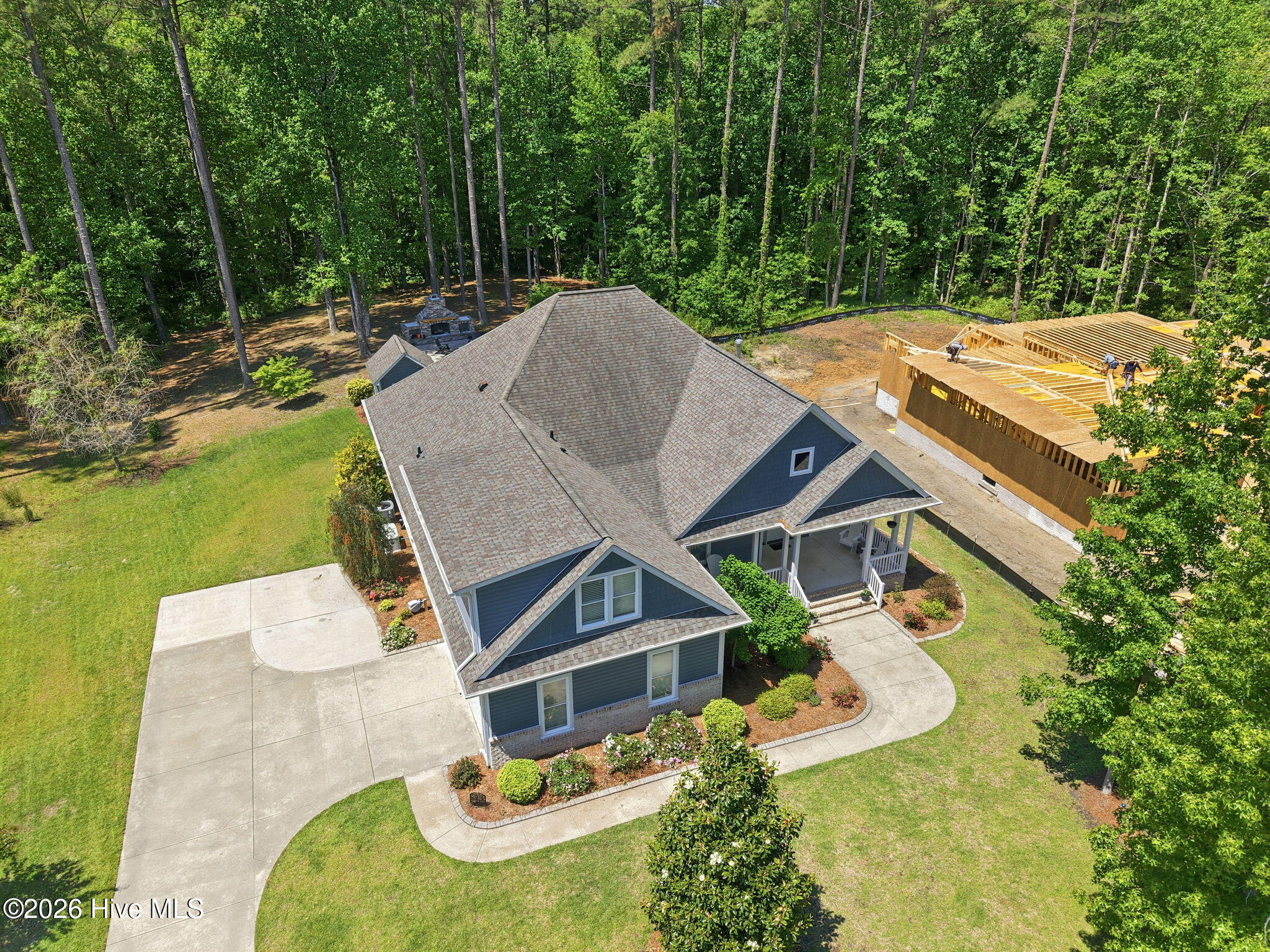 4914 Spring Green Property Photo 4