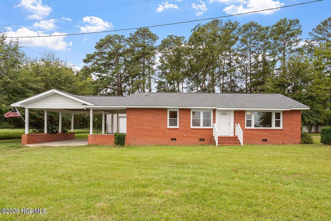 11843 Hobbton Highway Property Photo 1