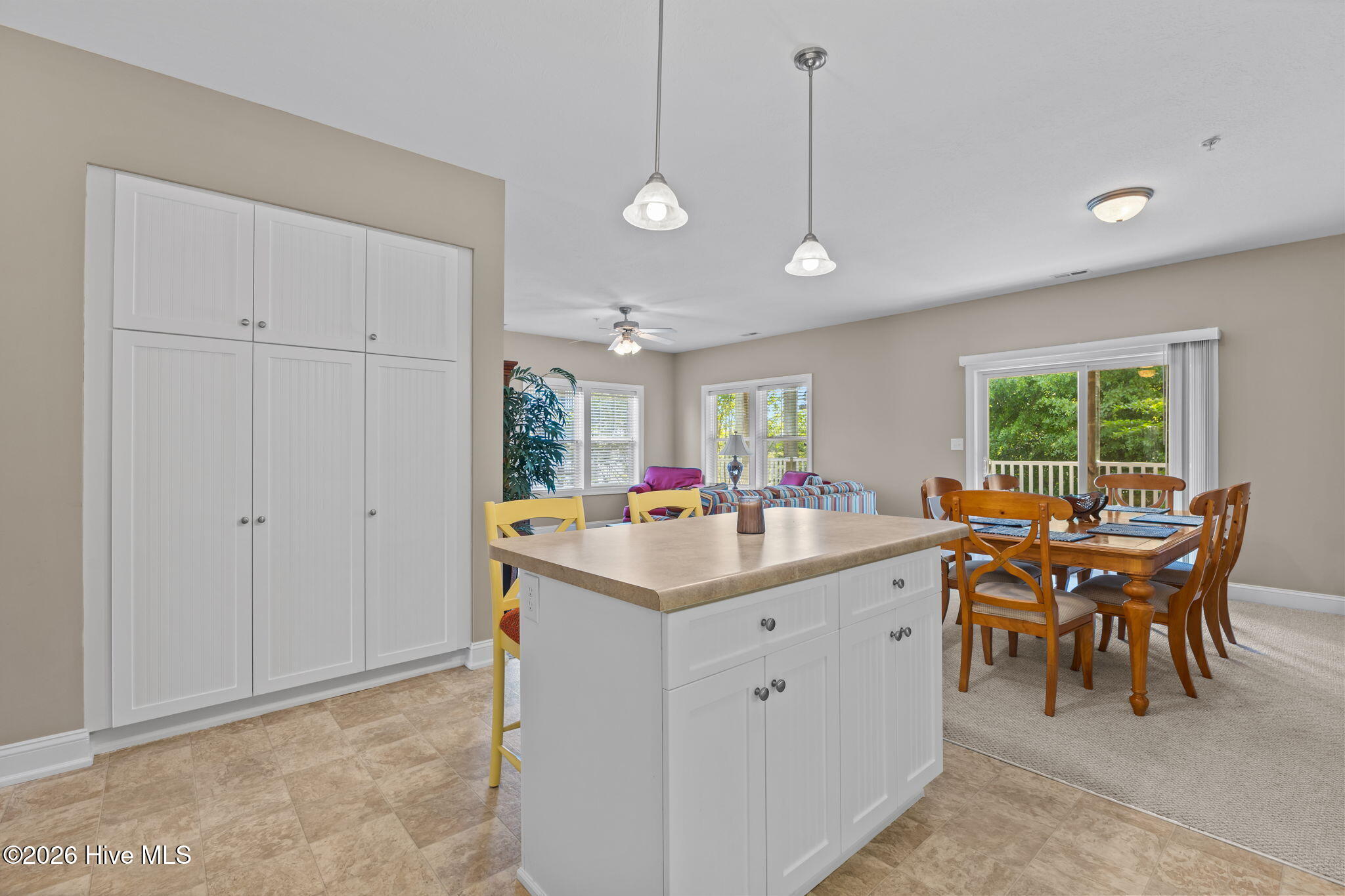 200 Lighthouse Lane A2 Property Photo 8