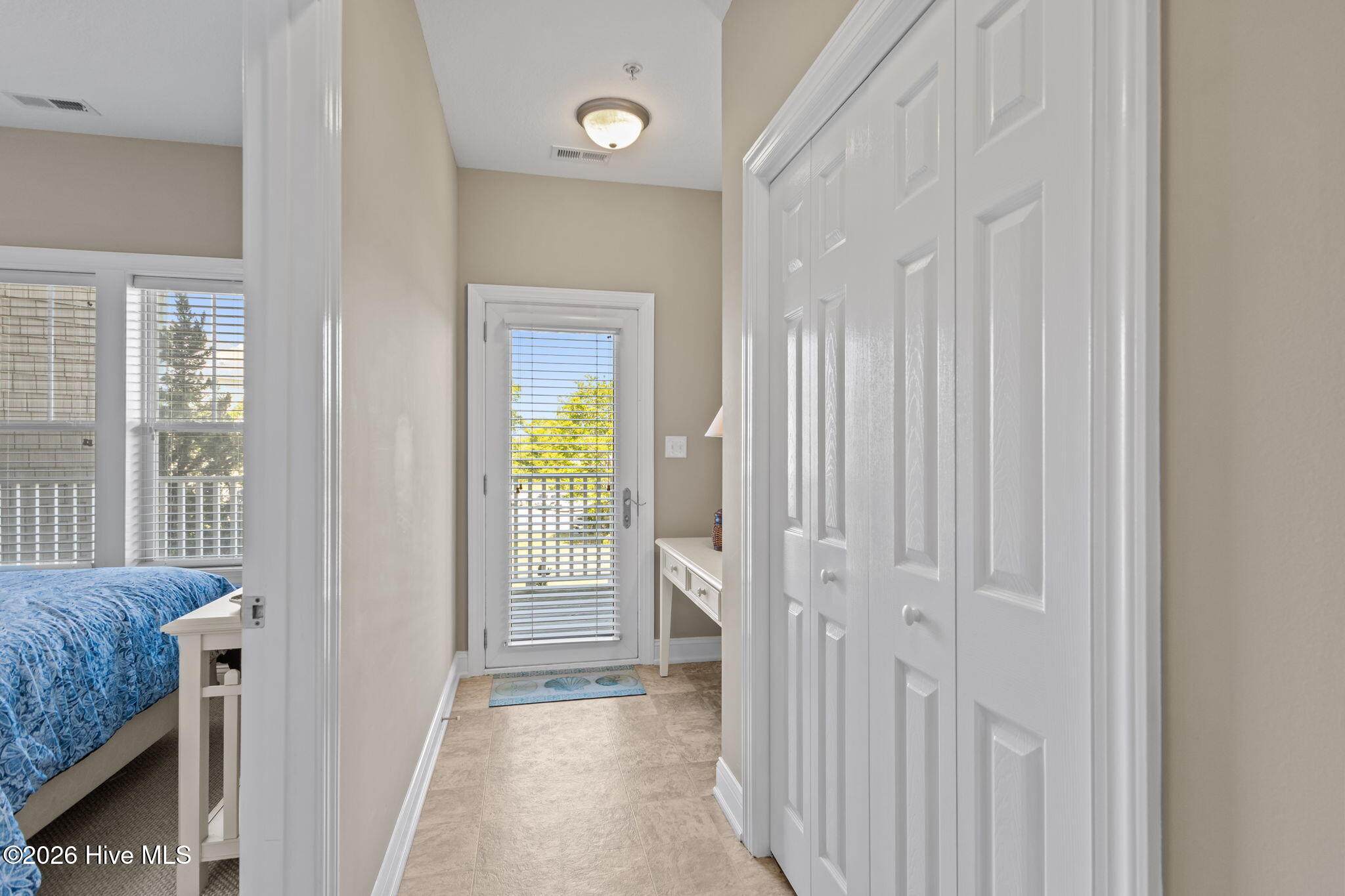 200 Lighthouse Lane A2 Property Photo 24