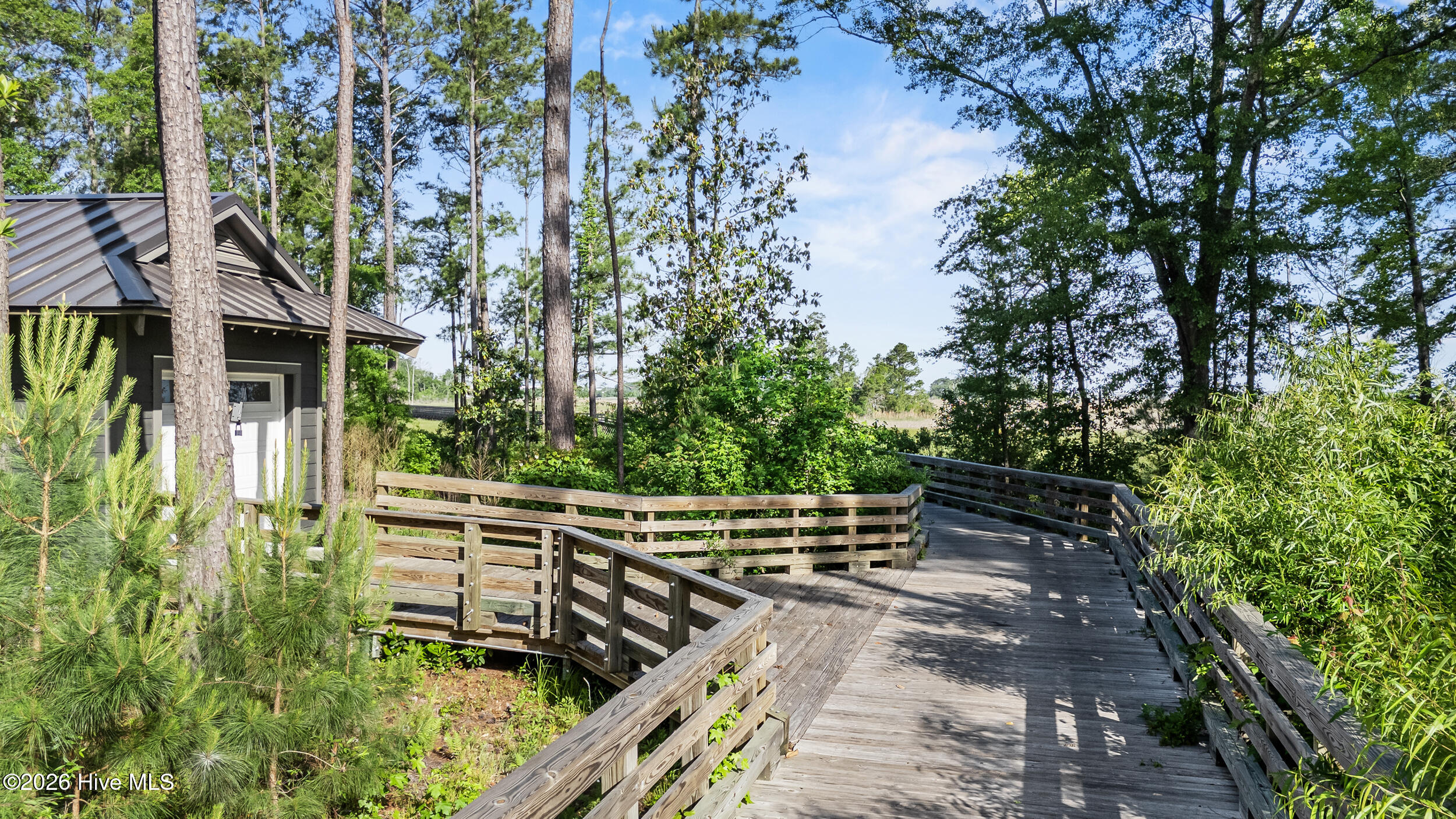 1620 88 Herons View Drive Property Photo 28