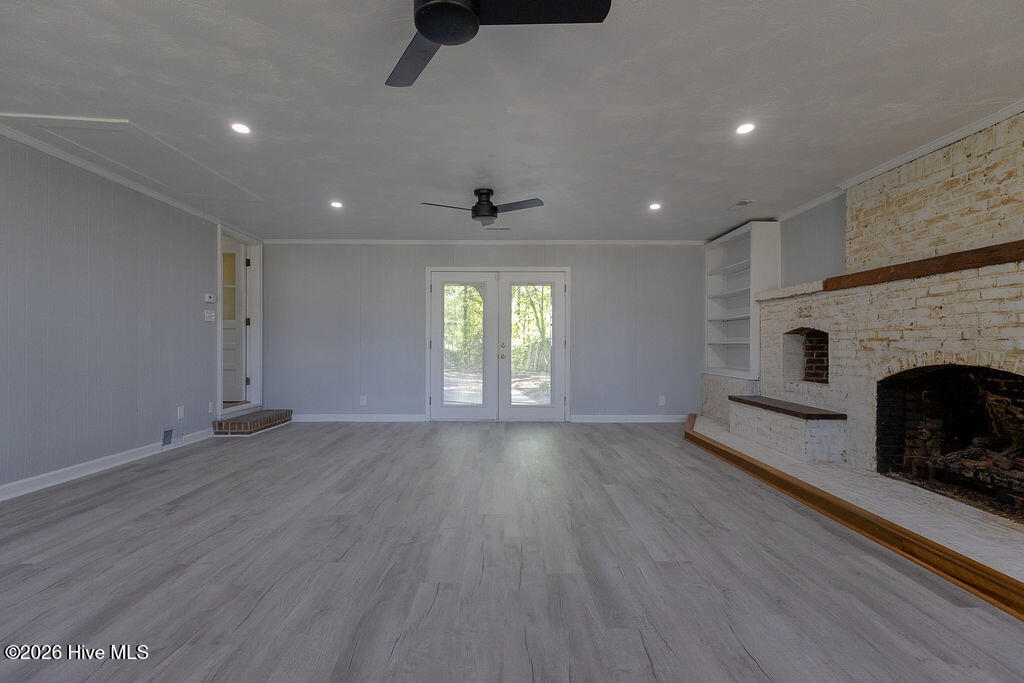 503 Castleton Drive Property Photo 9