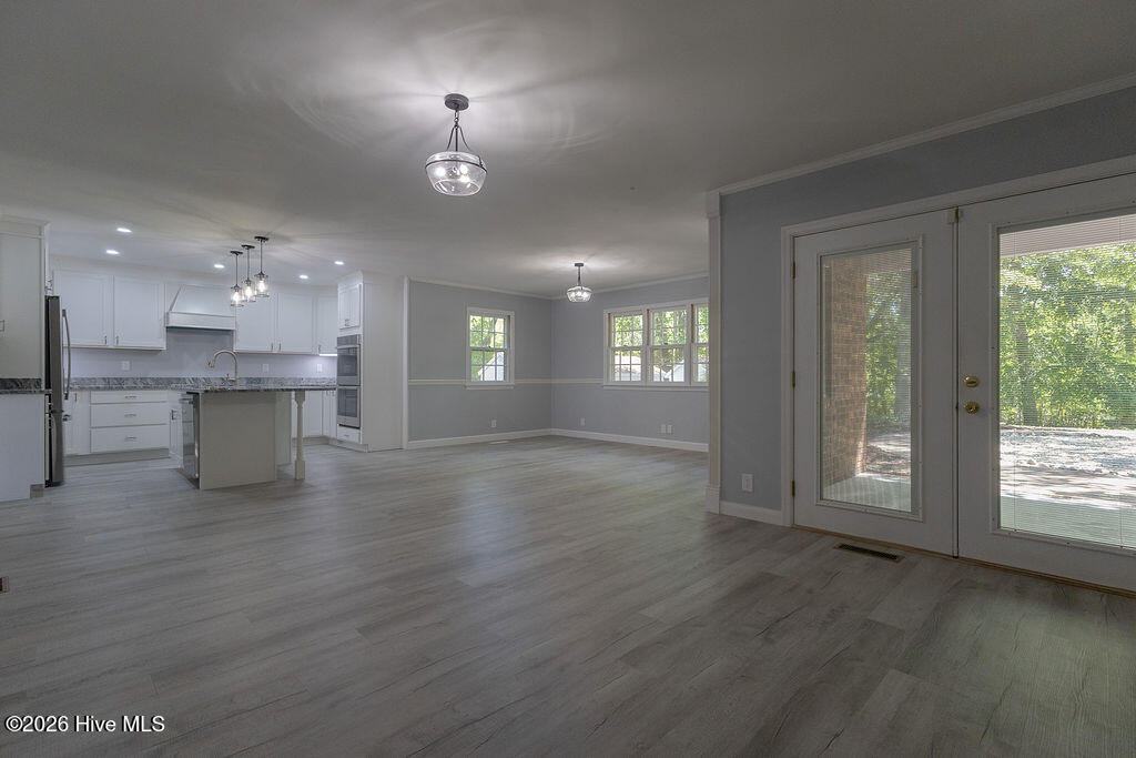 503 Castleton Drive Property Photo 19