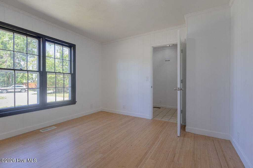 503 Castleton Drive Property Photo 35