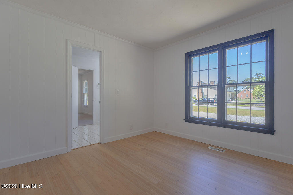 503 Castleton Drive Property Photo 36