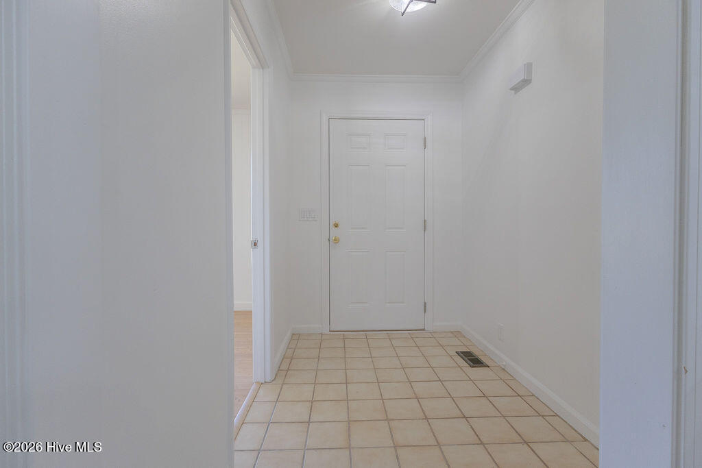 503 Castleton Drive Property Photo 37