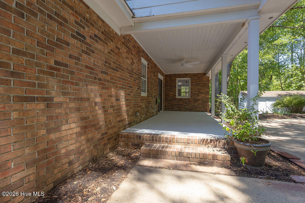 503 Castleton Drive Property Photo 51
