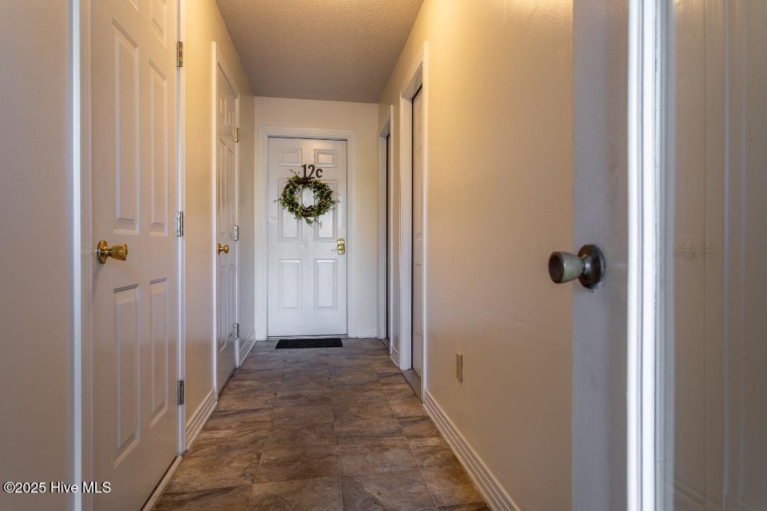422 Albemarle Boulevard Apt 12c Property Photo 4